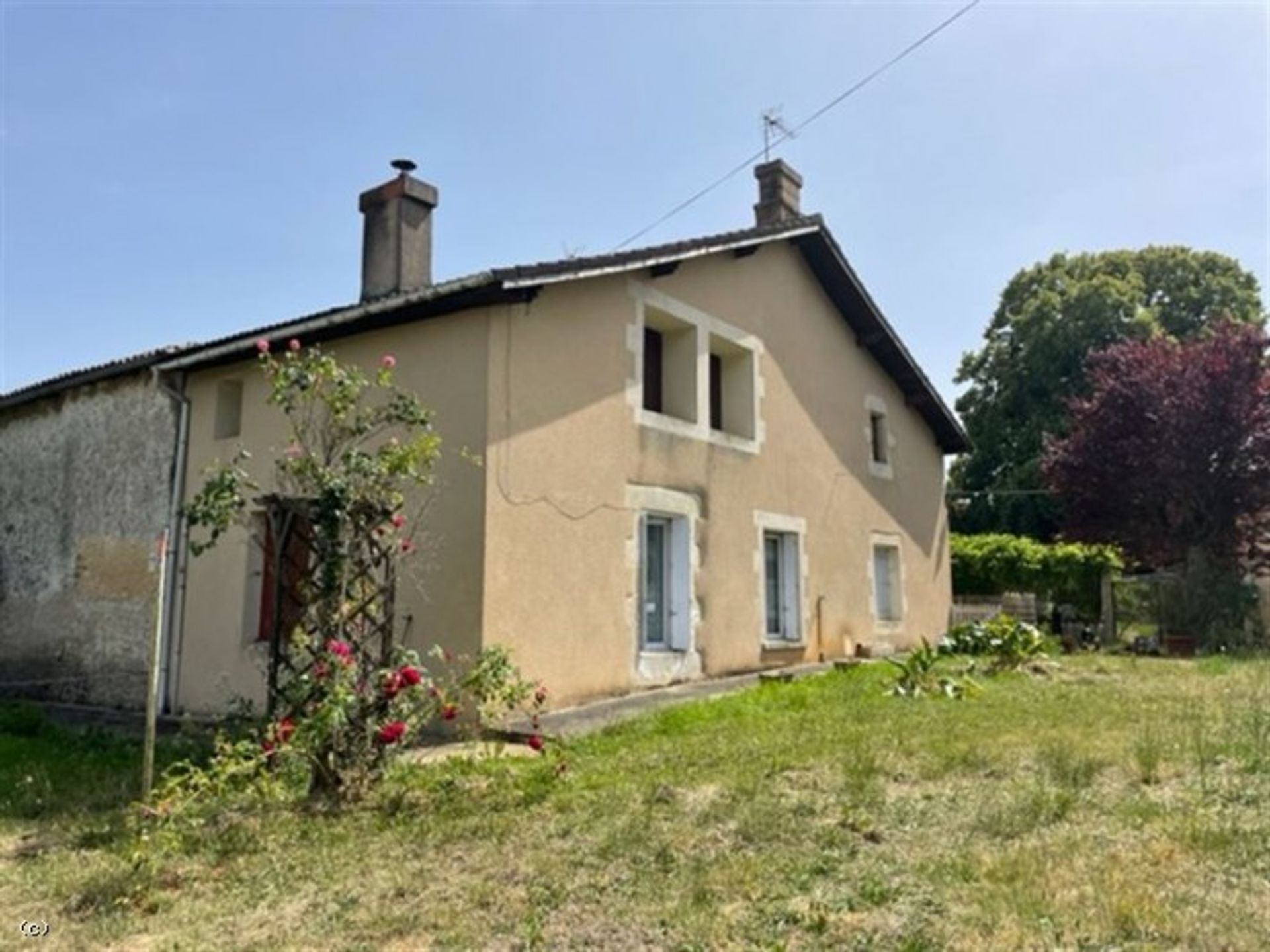 rumah dalam Valence-en-Poitou, Nouvelle-Aquitaine 10830894