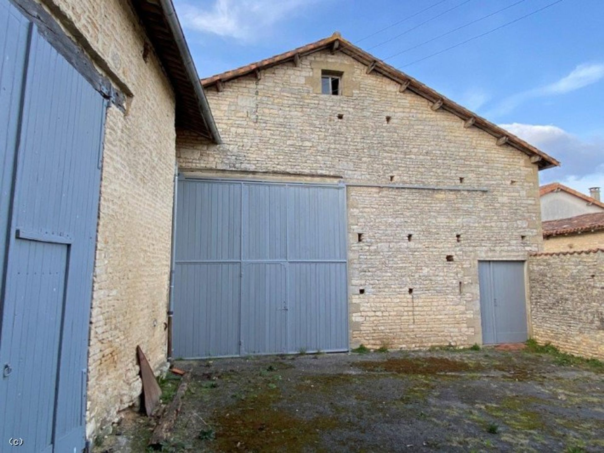 Muu sisään Aunac-sur-Charente, Nouvelle-Aquitaine 10830907