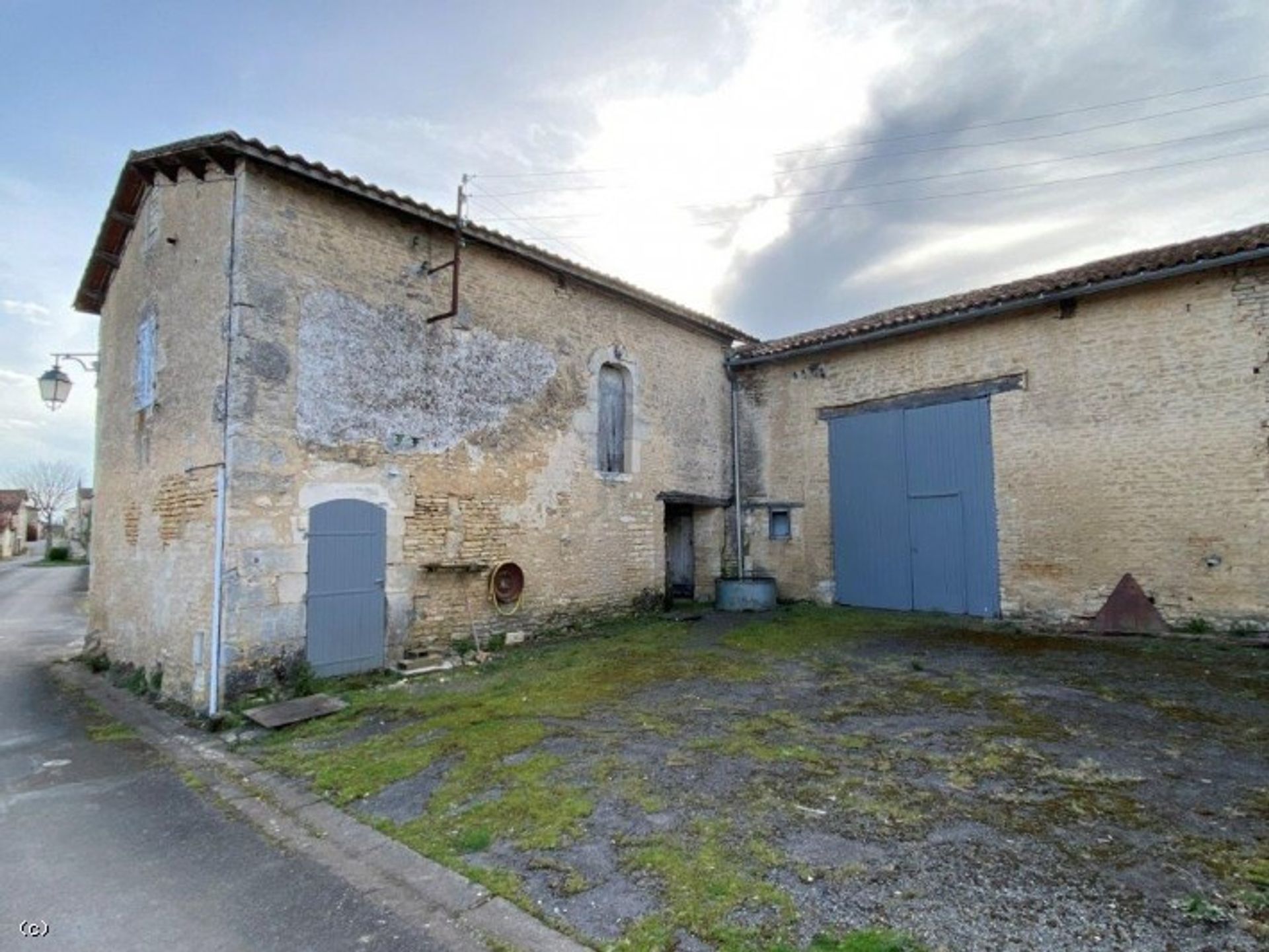 Muu sisään Aunac-sur-Charente, Nouvelle-Aquitaine 10830907