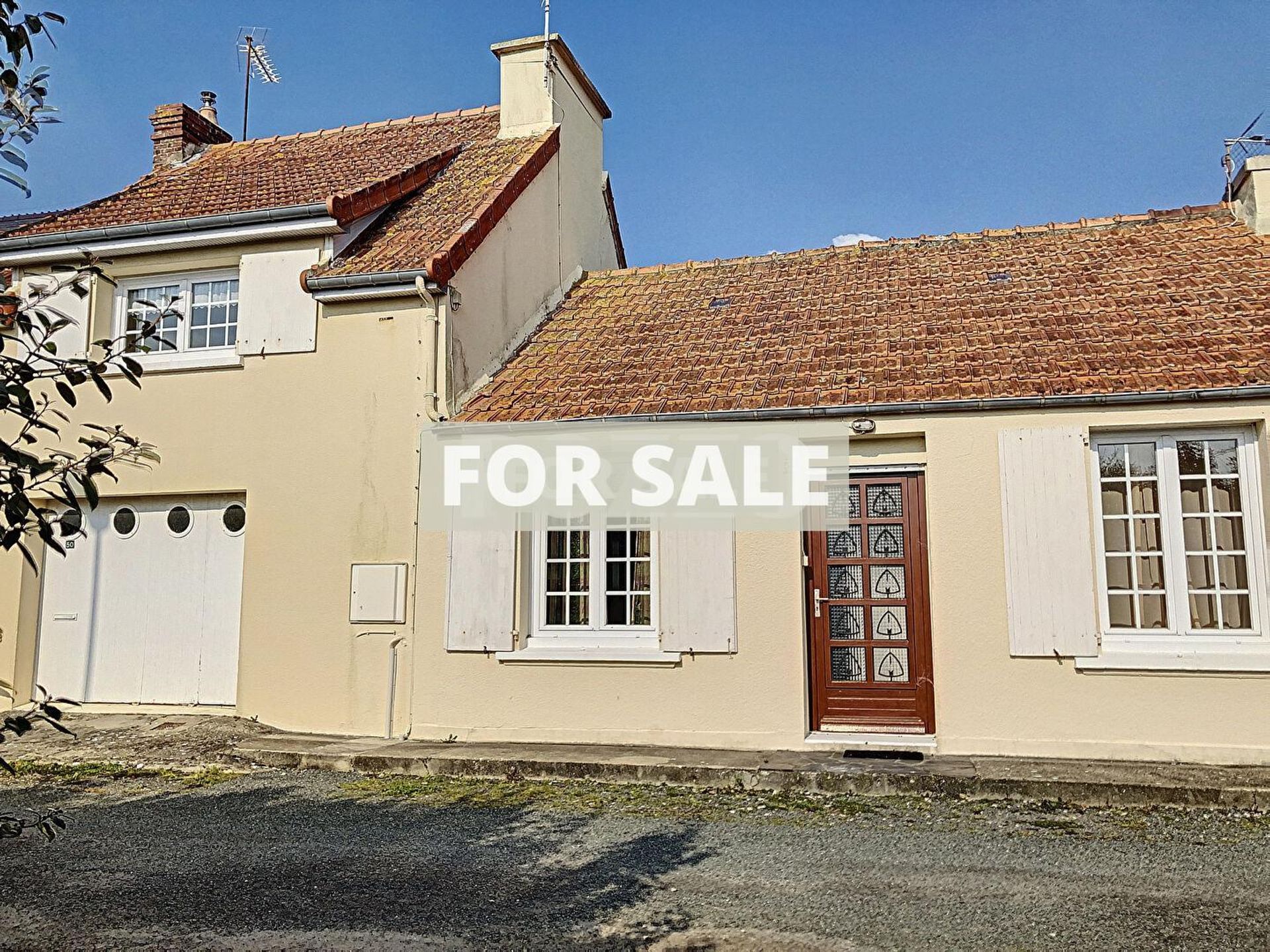 House in Port-Bail-sur-Mer, Normandy 10830969