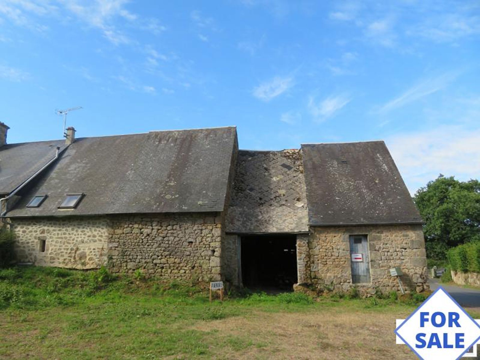 Autre dans Sainte-Honorine-la-Chardonne, Normandie 10831243