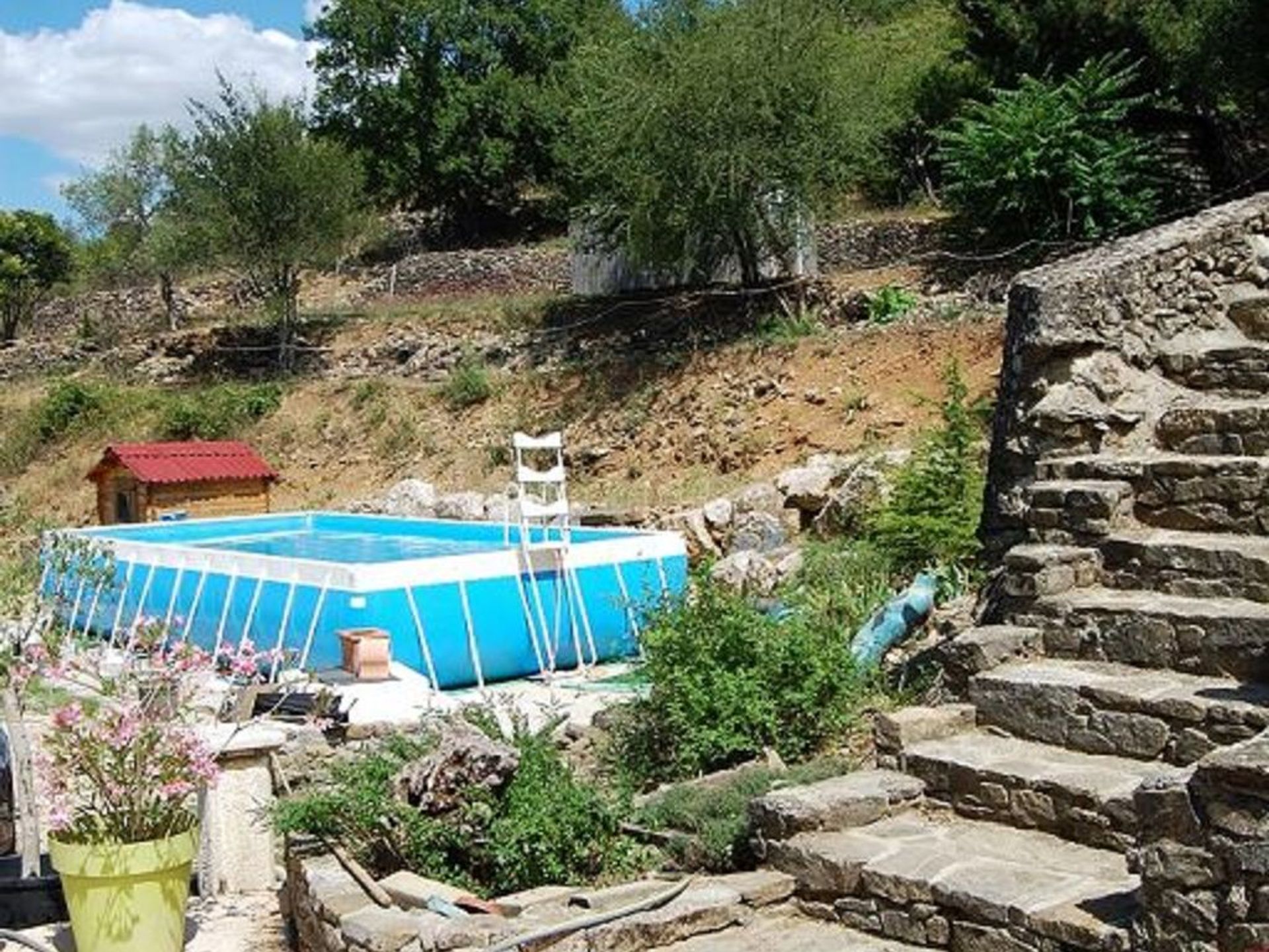 بيت في Saint-Ambroix, Occitanie 10831271