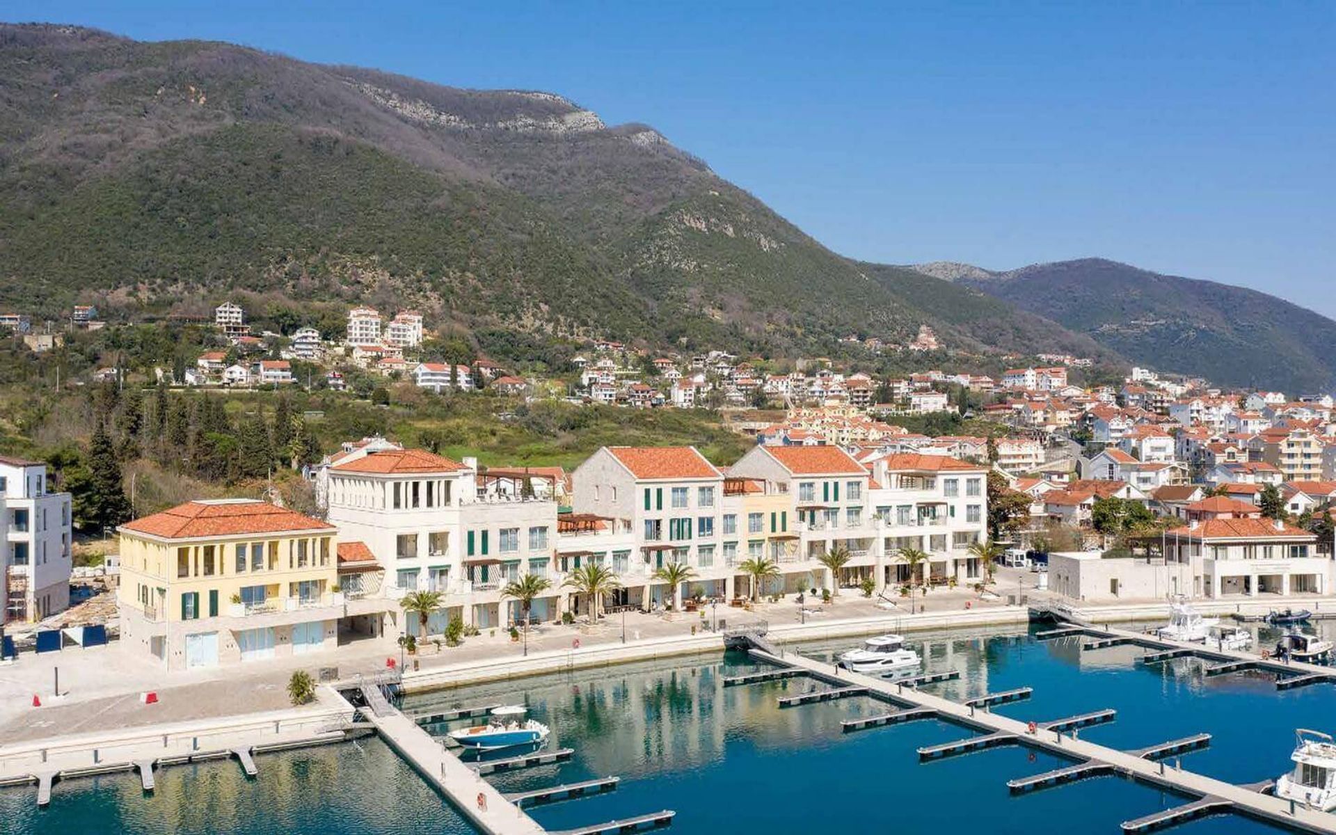 Condominio nel Zelenika, Herceg Novi 10831298