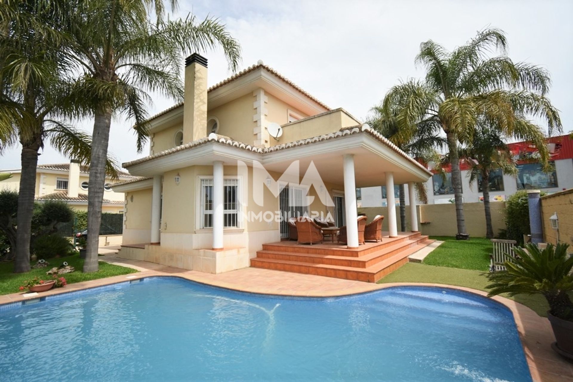 House in La Eliana, Valencia 10831333