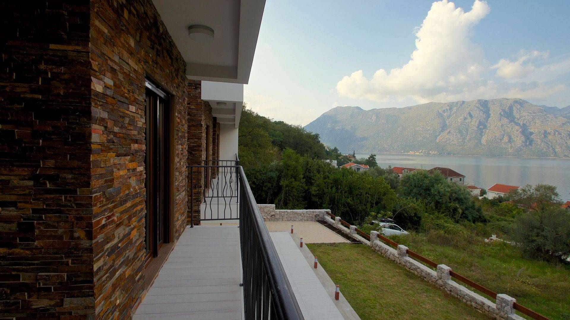 Rumah di Nikolići, Tivat 10831450