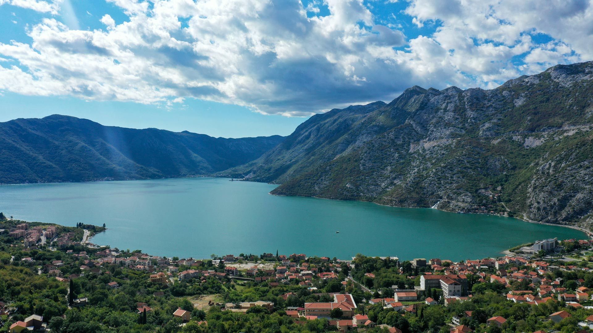 Wylądować w Knežlaz, Kotor 10831488