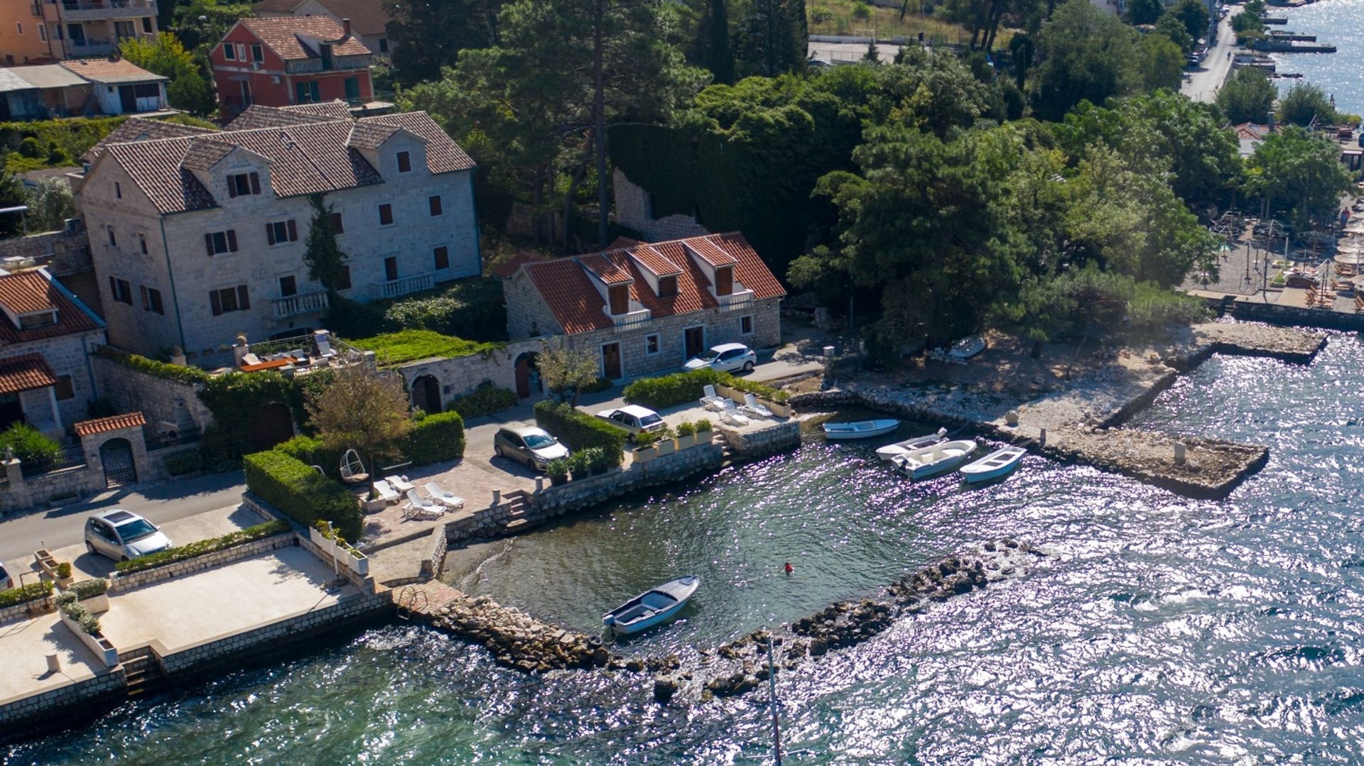 loger dans Gornji Bogdasici, Kotor 10831546