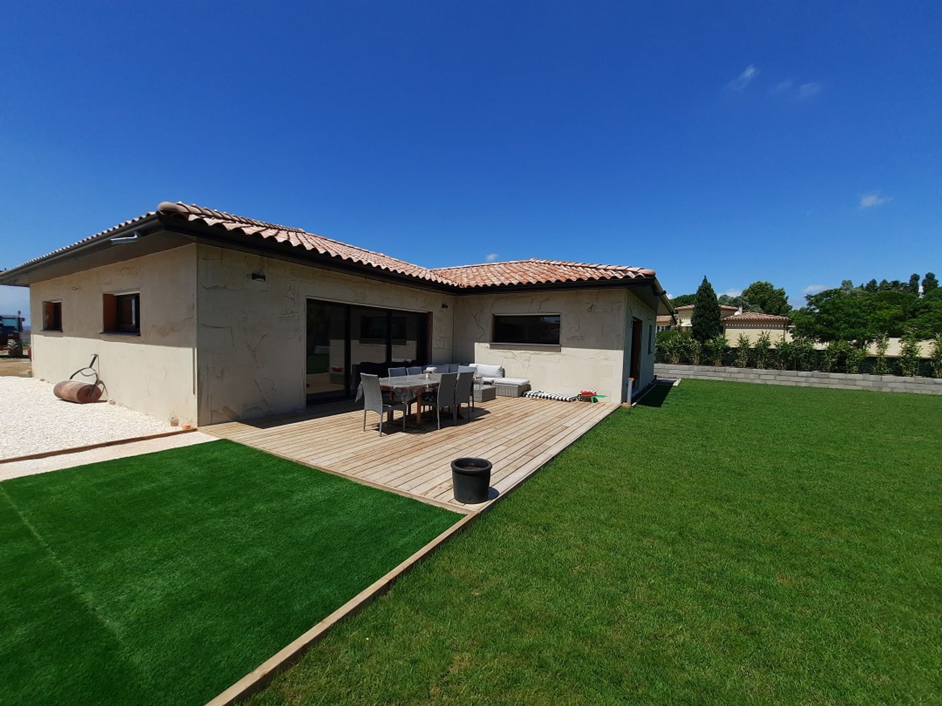 House in Murviel-les-Beziers, Occitanie 10831555