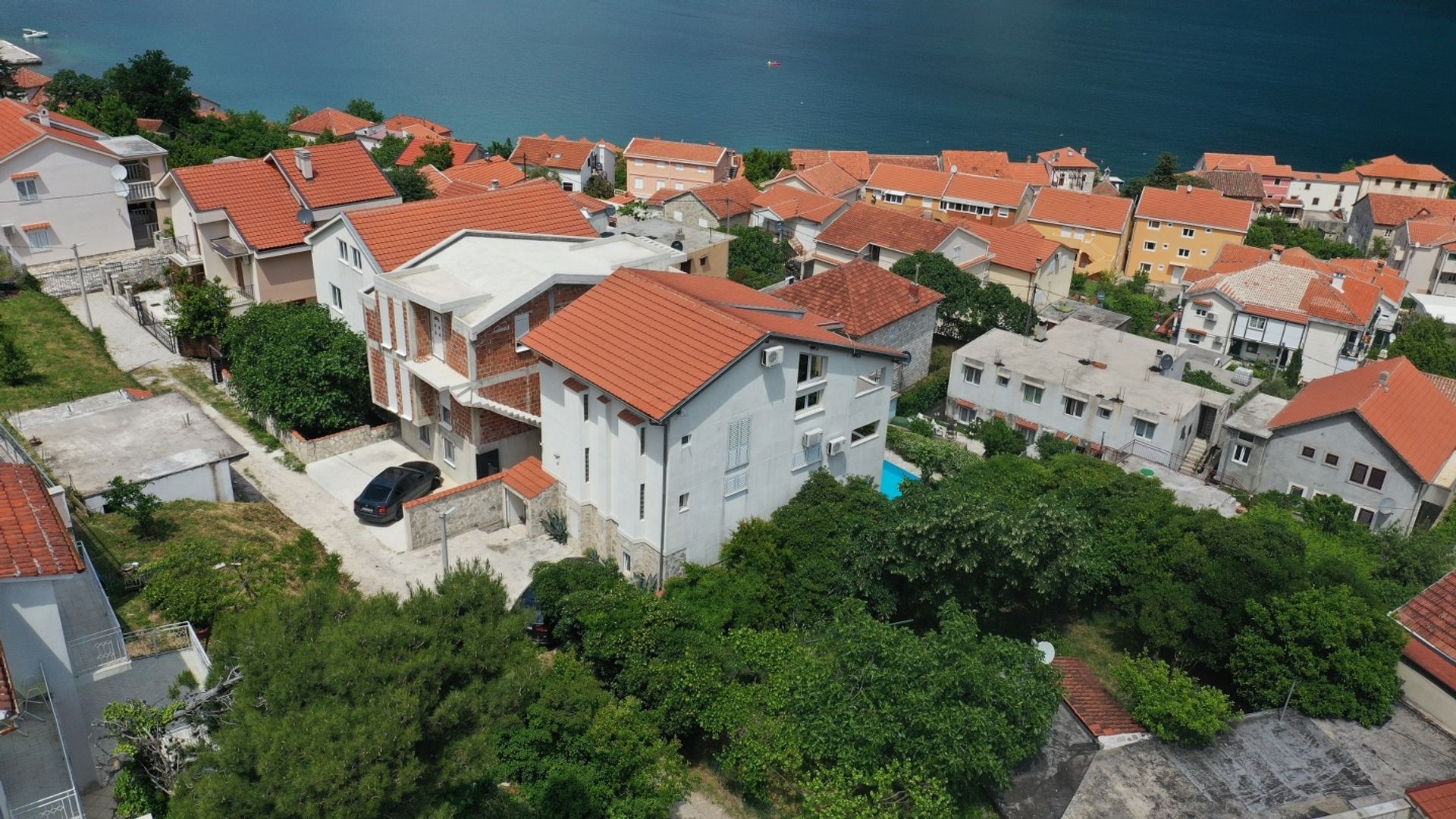 rumah dalam Nikolići, Tivat 10831567