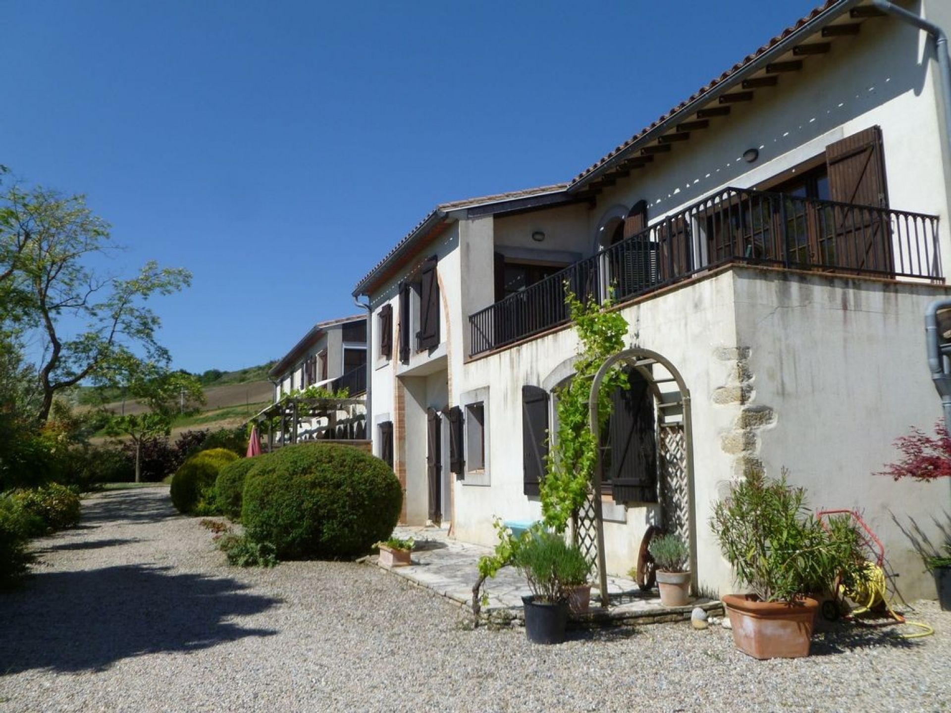 Rumah di Belveze-du-Razes, Occitanie 10831918