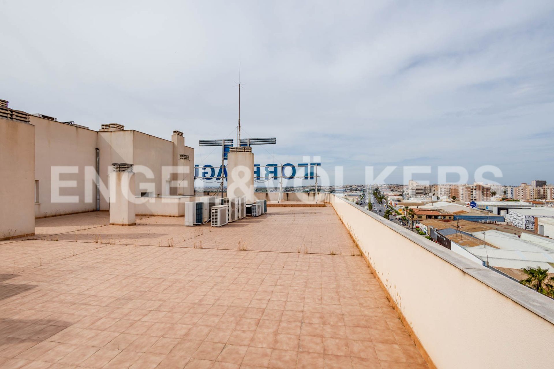 קוֹנדוֹמִינִיוֹן ב Torrevieja, Valencian Community 10833015