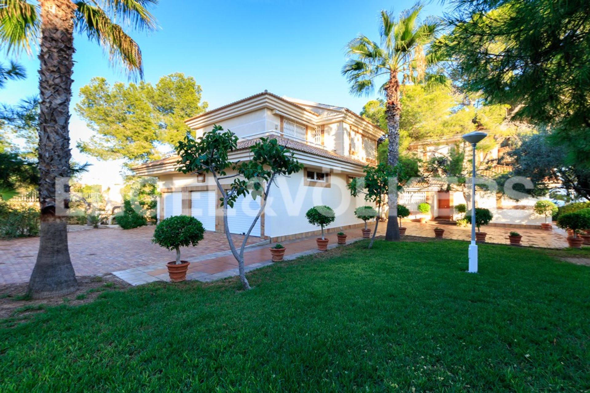 Huis in Punta Prima, Comunidad Valenciana 10833215