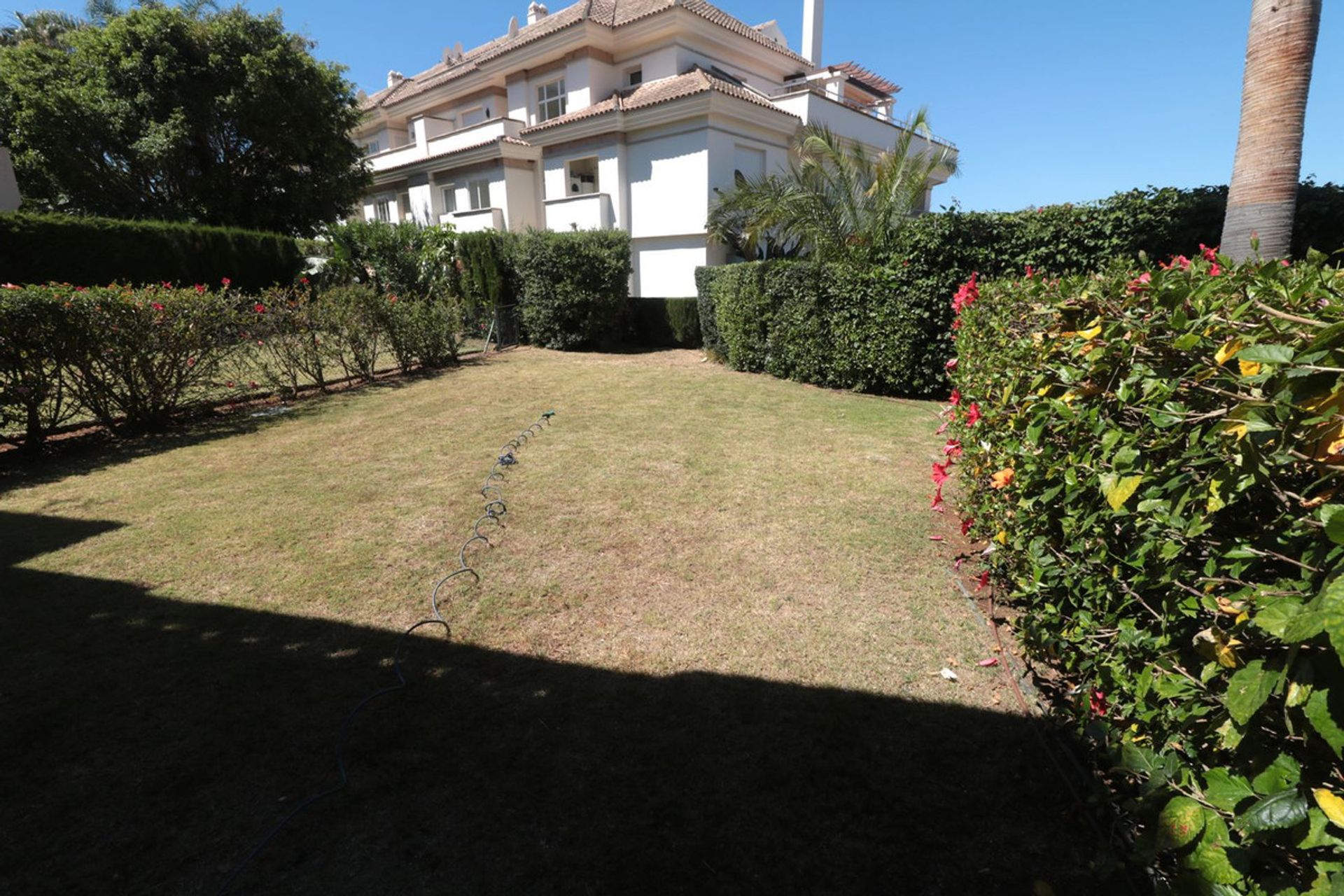 Eigentumswohnung im Estepona, Andalusia 10833284