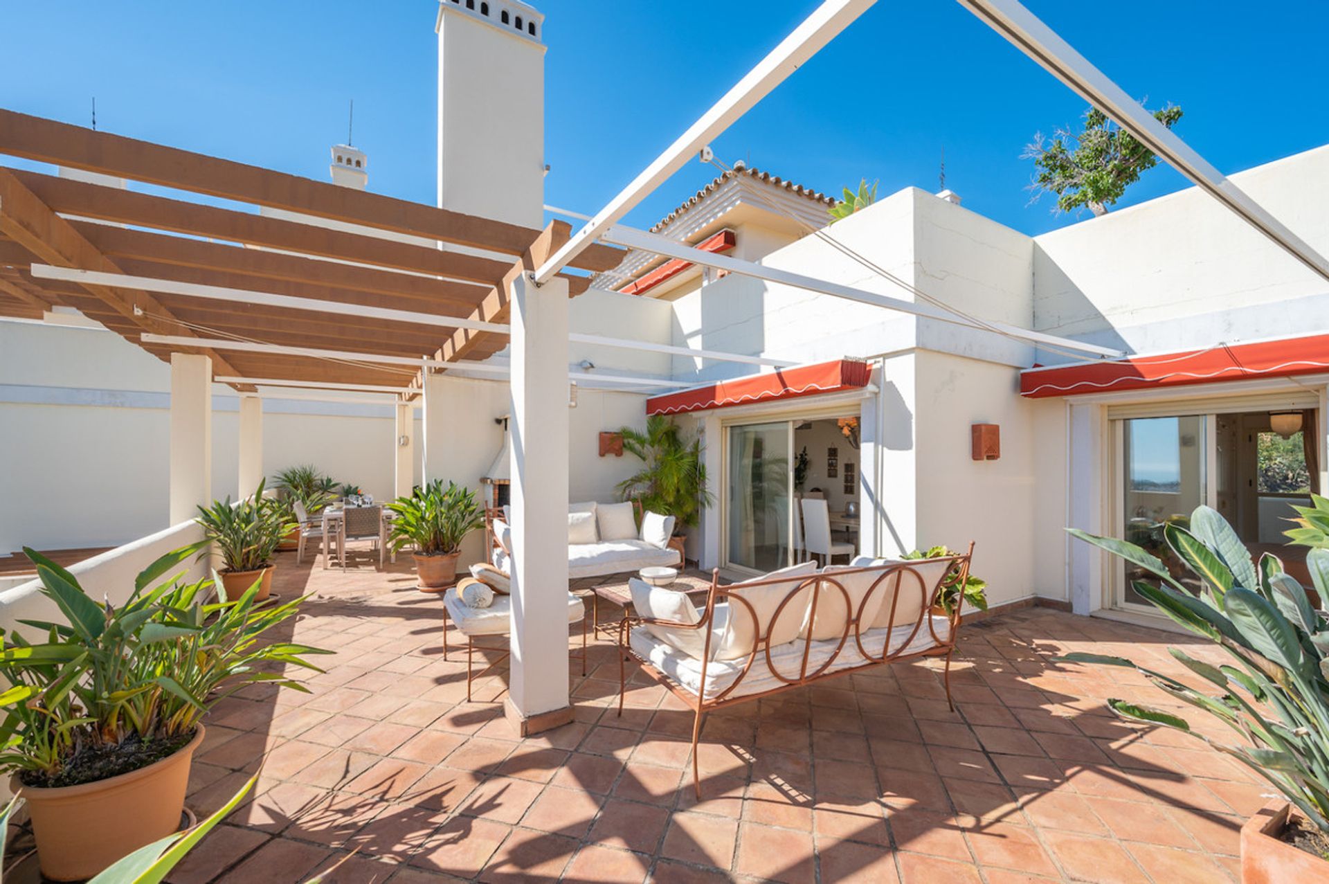 rumah dalam Marbella, Andalucía 10833341