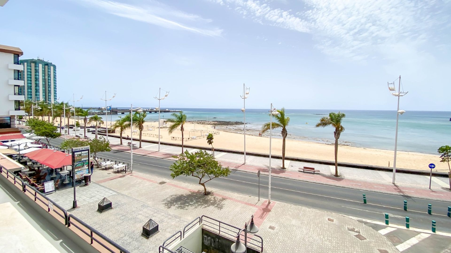 Condominium in Arrecife, Canarische eilanden 10833348