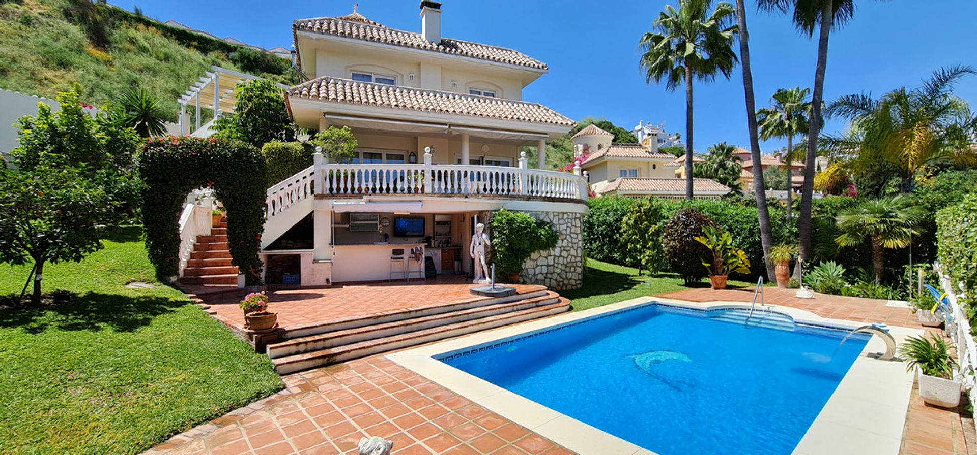 Casa nel Fuengirola, Andalusia 10833367