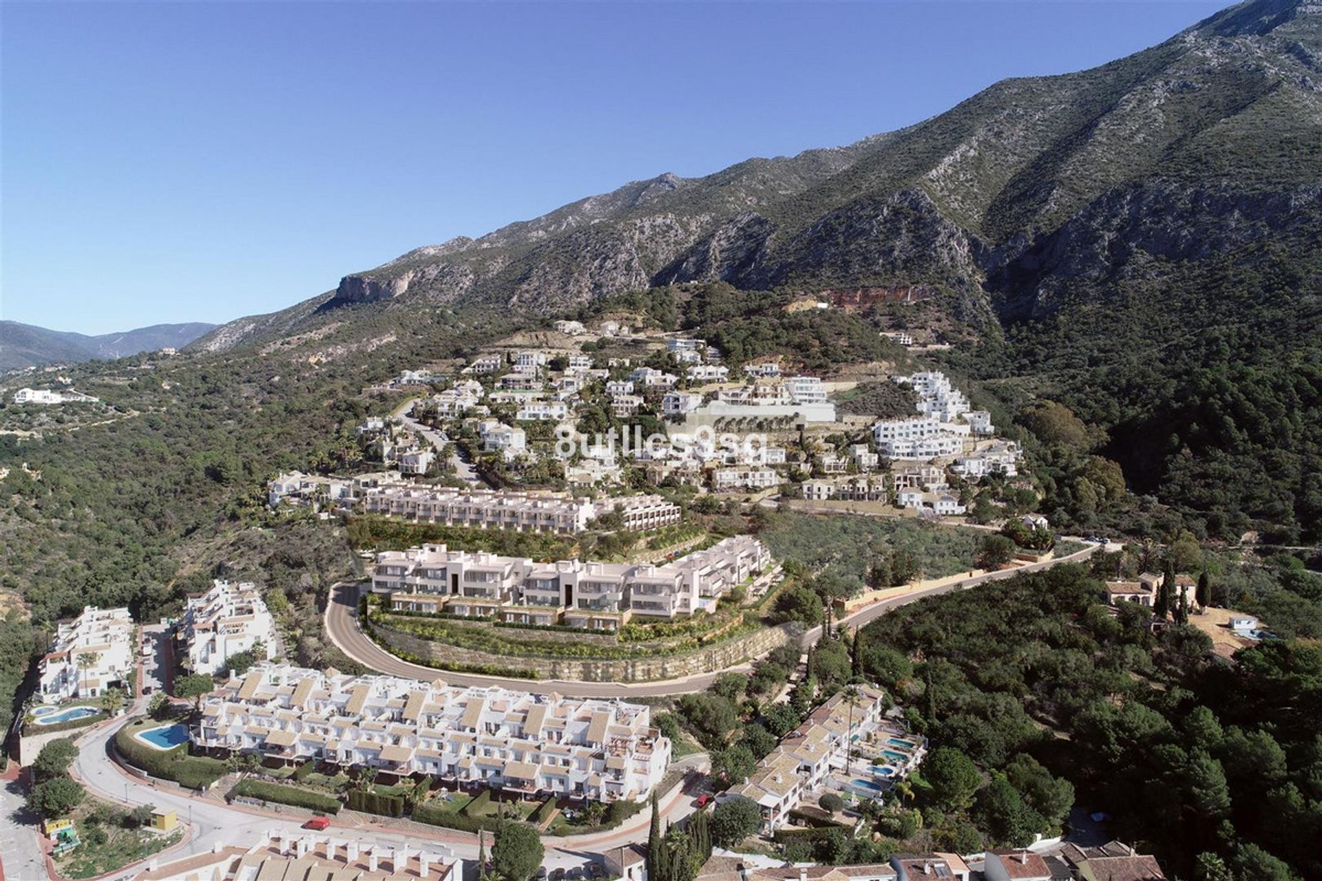 Condominium in Istán, Andalucía 10833392