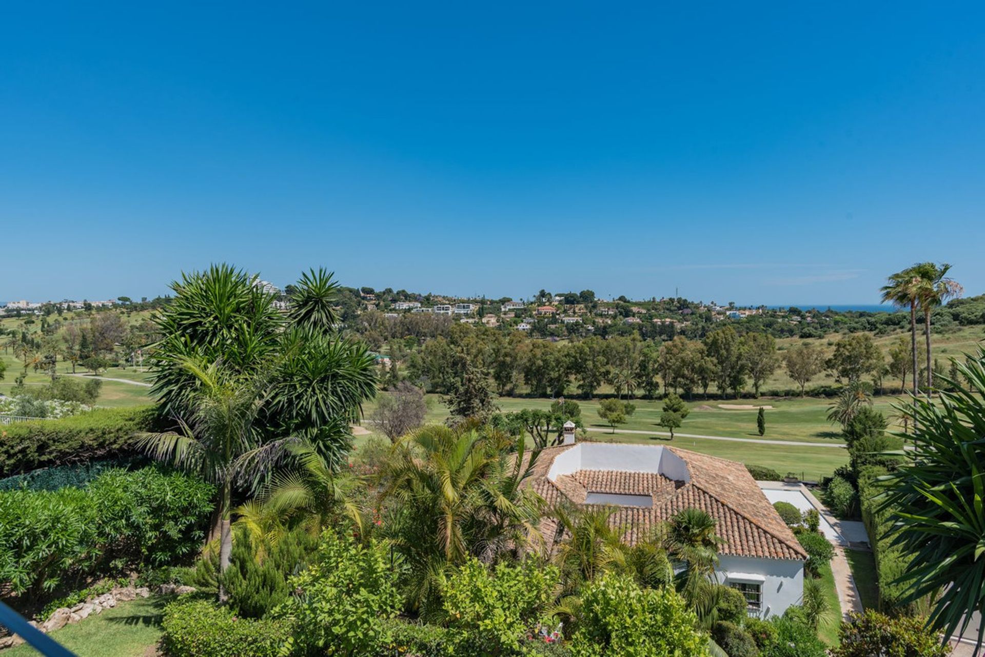 casa no El Paraíso, Andalusia 10833420