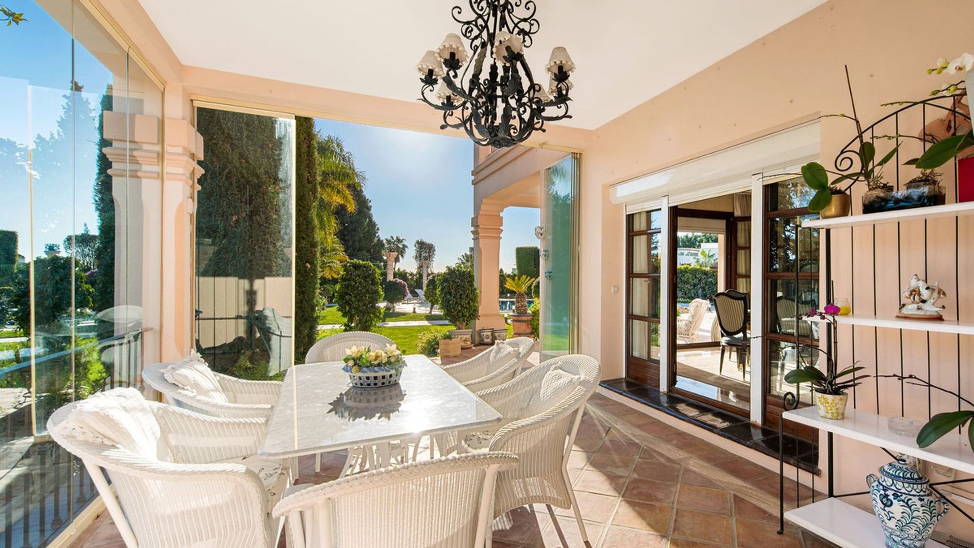 casa en Marbella, Andalusia 10833456