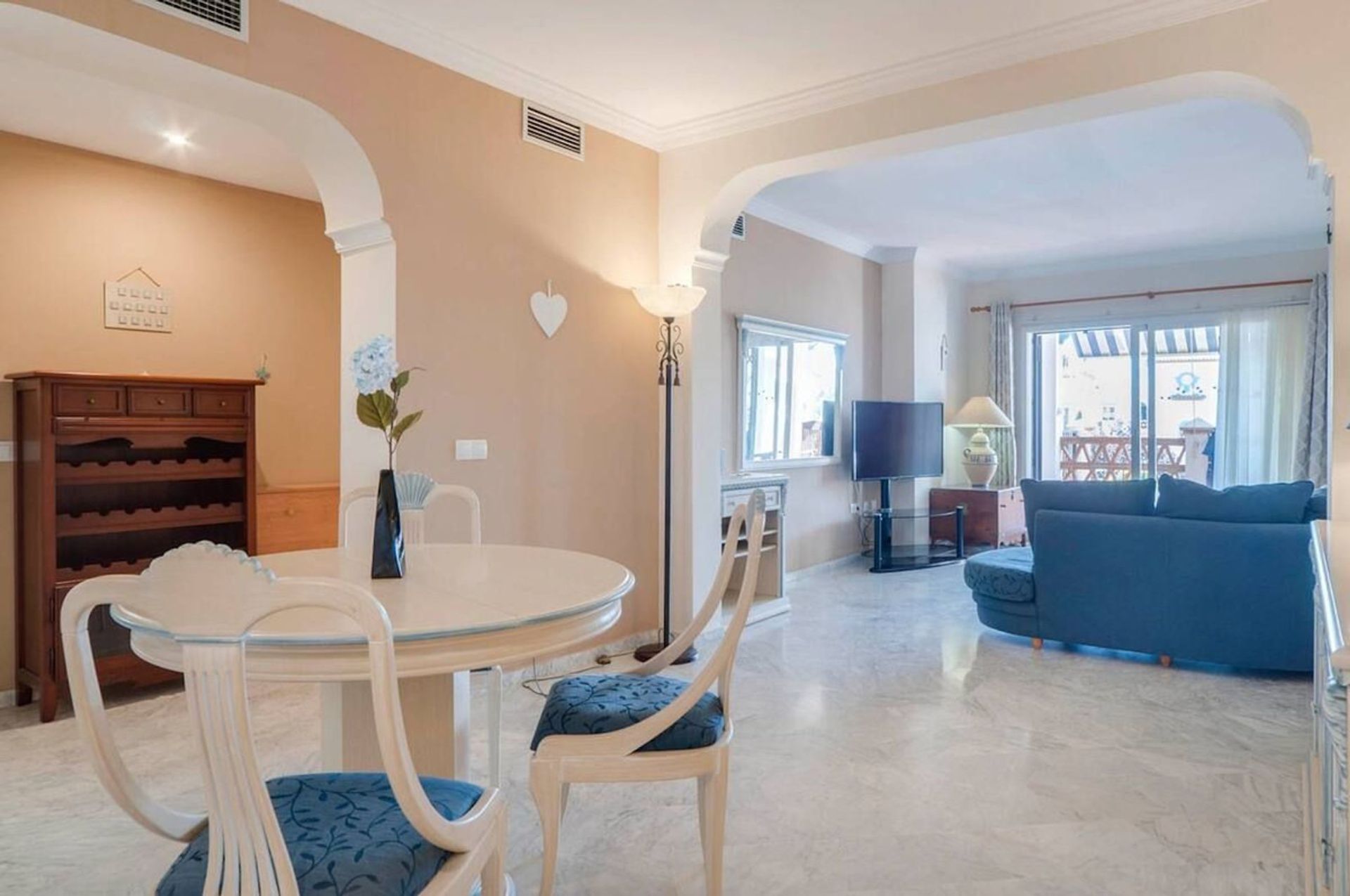 Condominium dans Fuengirola, Andalousie 10833768