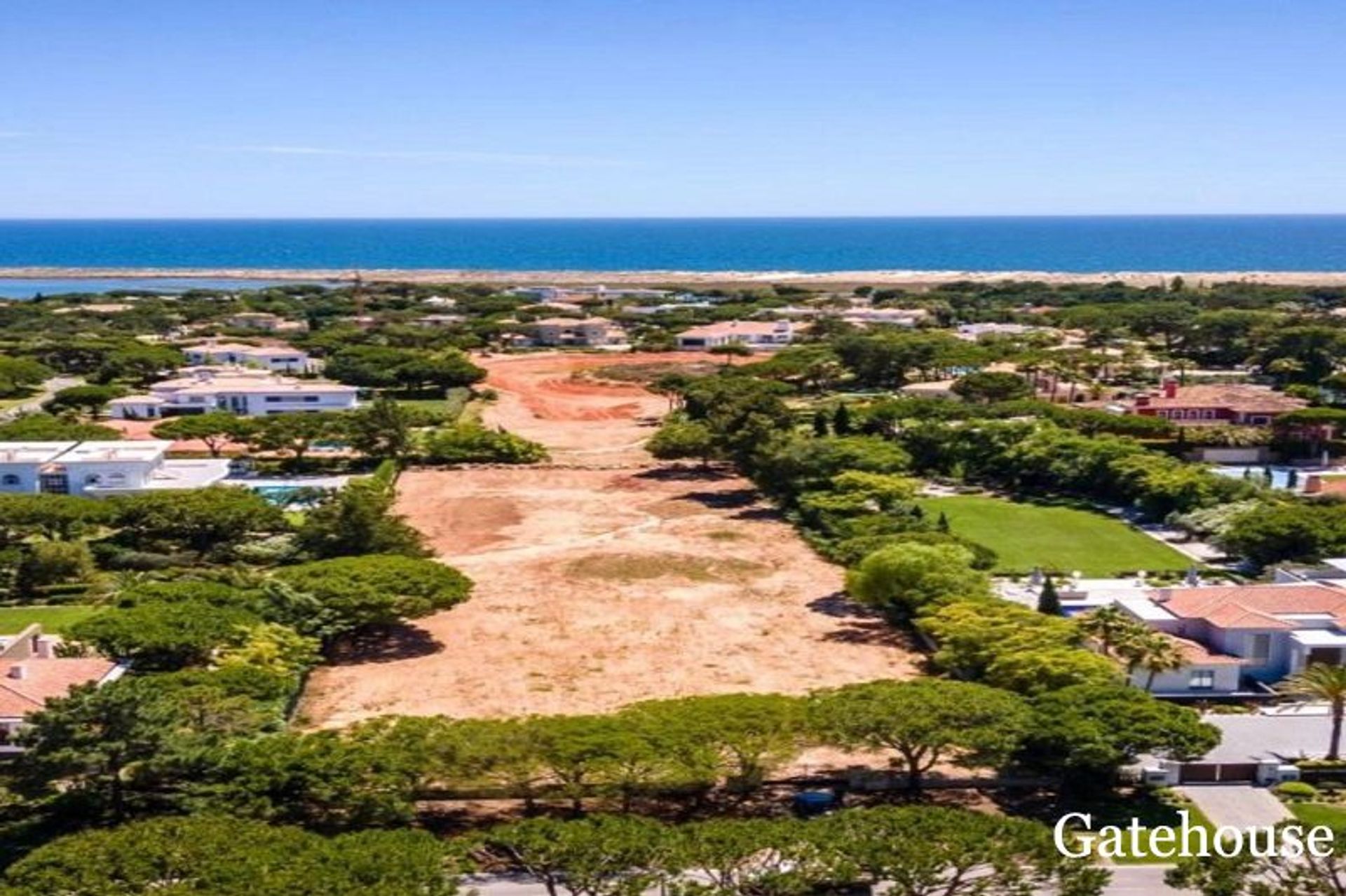 Land in Quarteira, Faro 10833971