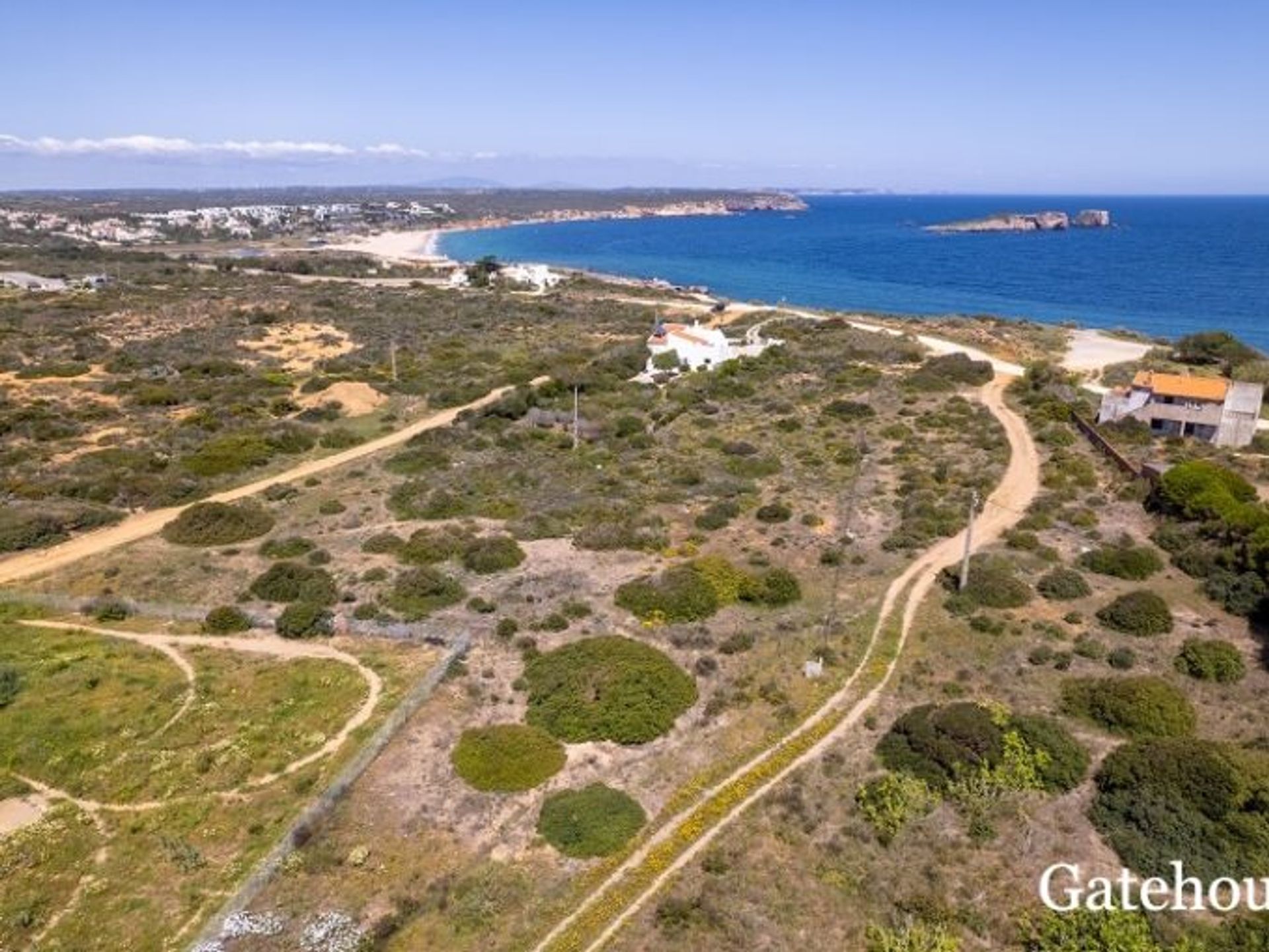 Terre dans Sagres, Faro 10834020