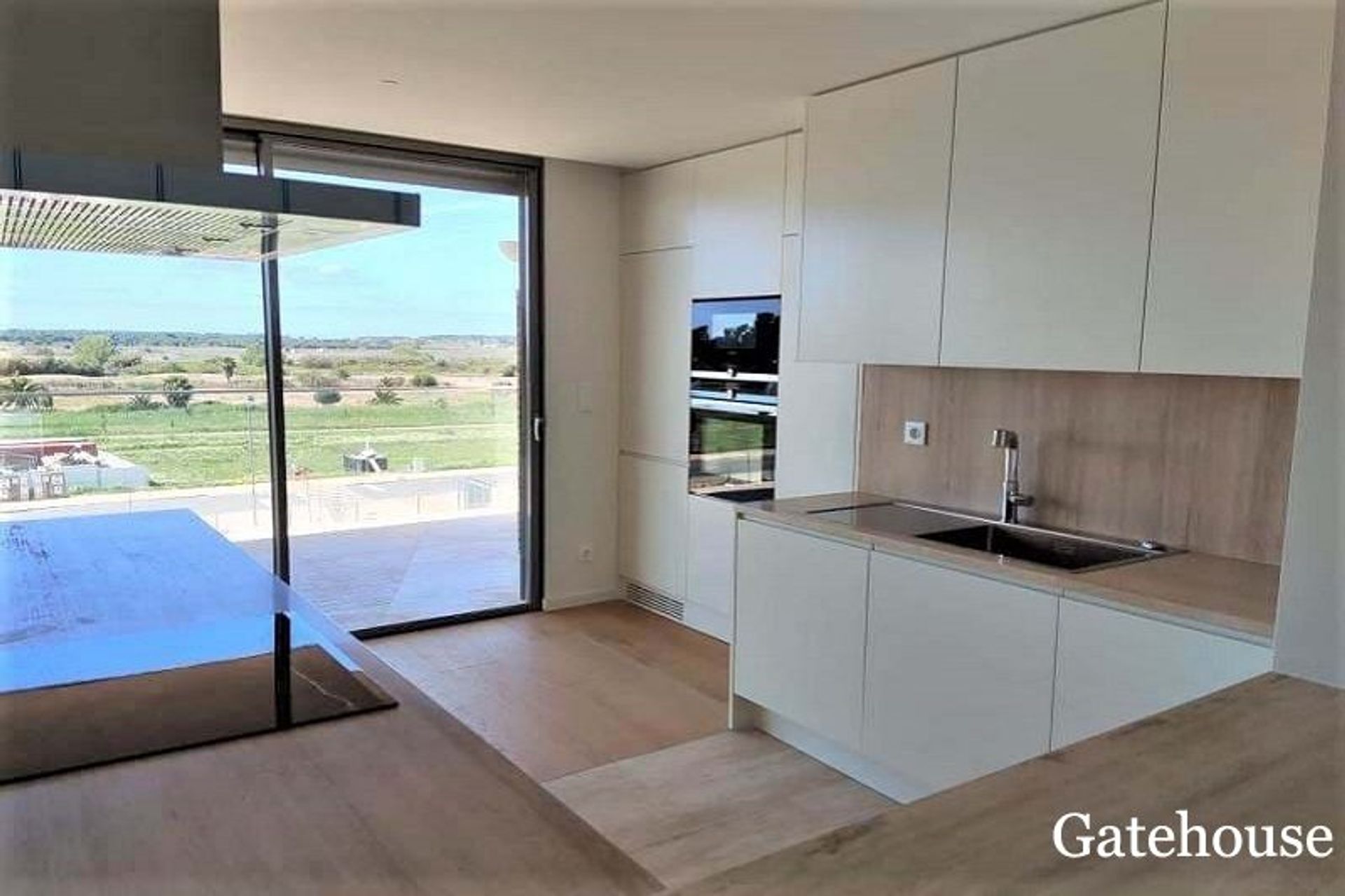 Condominio en Quarteira, Faro 10834101