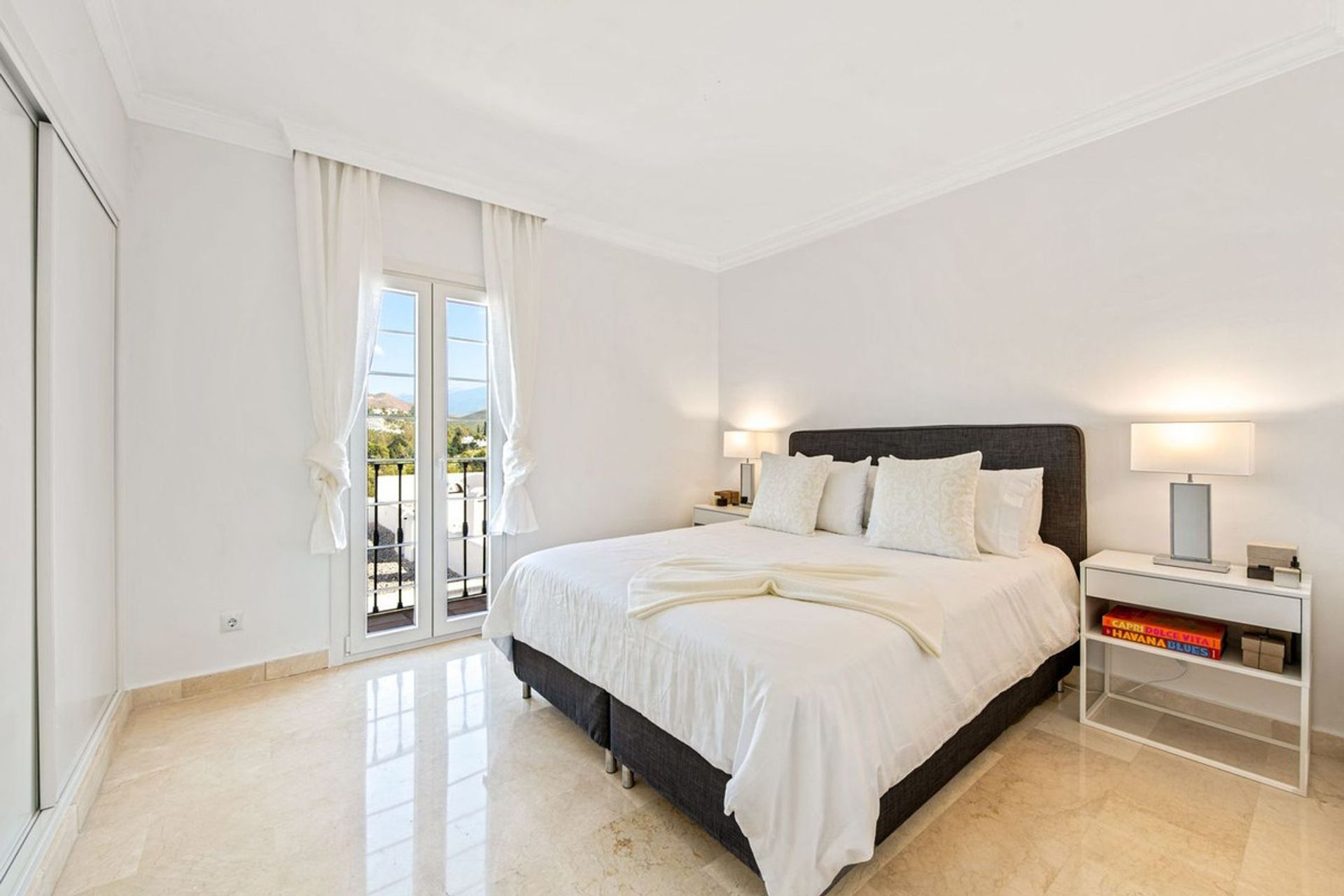 Osakehuoneisto sisään Marbella, Andalucía 10834136