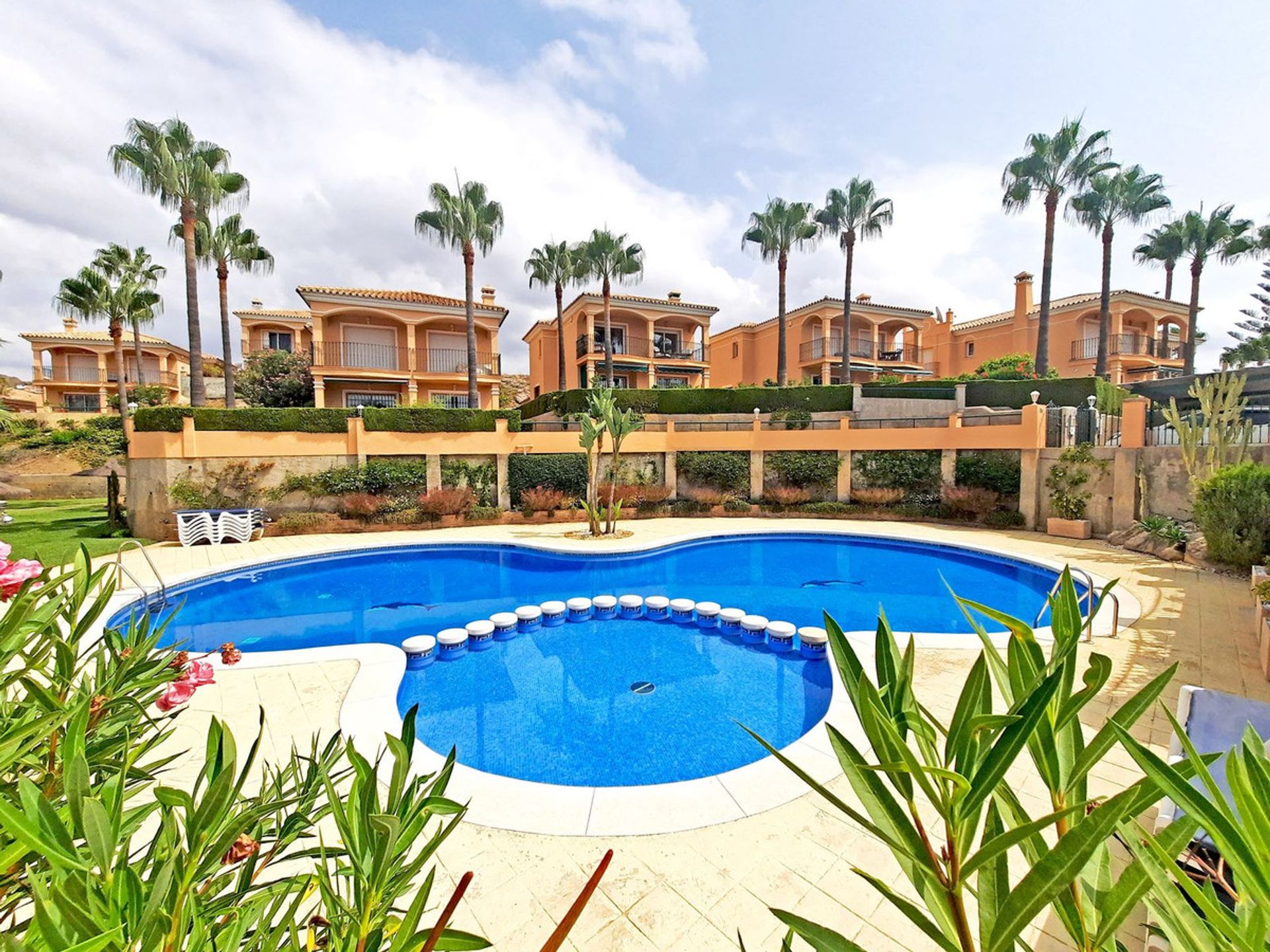 Huis in Urbanización Riviera Sol, Andalucía 10834146