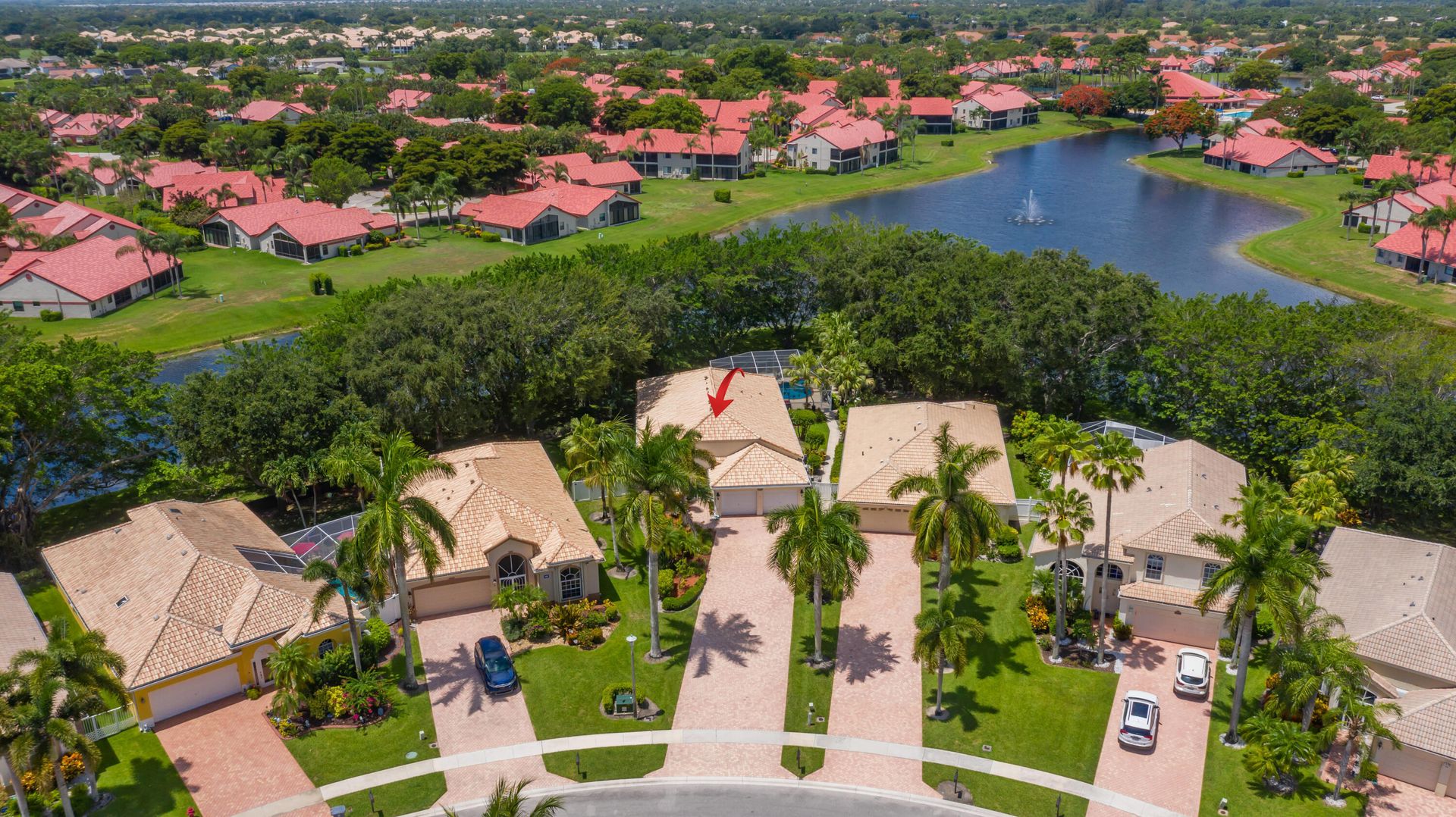 rumah dalam Kampung Oriole, Florida 10834151