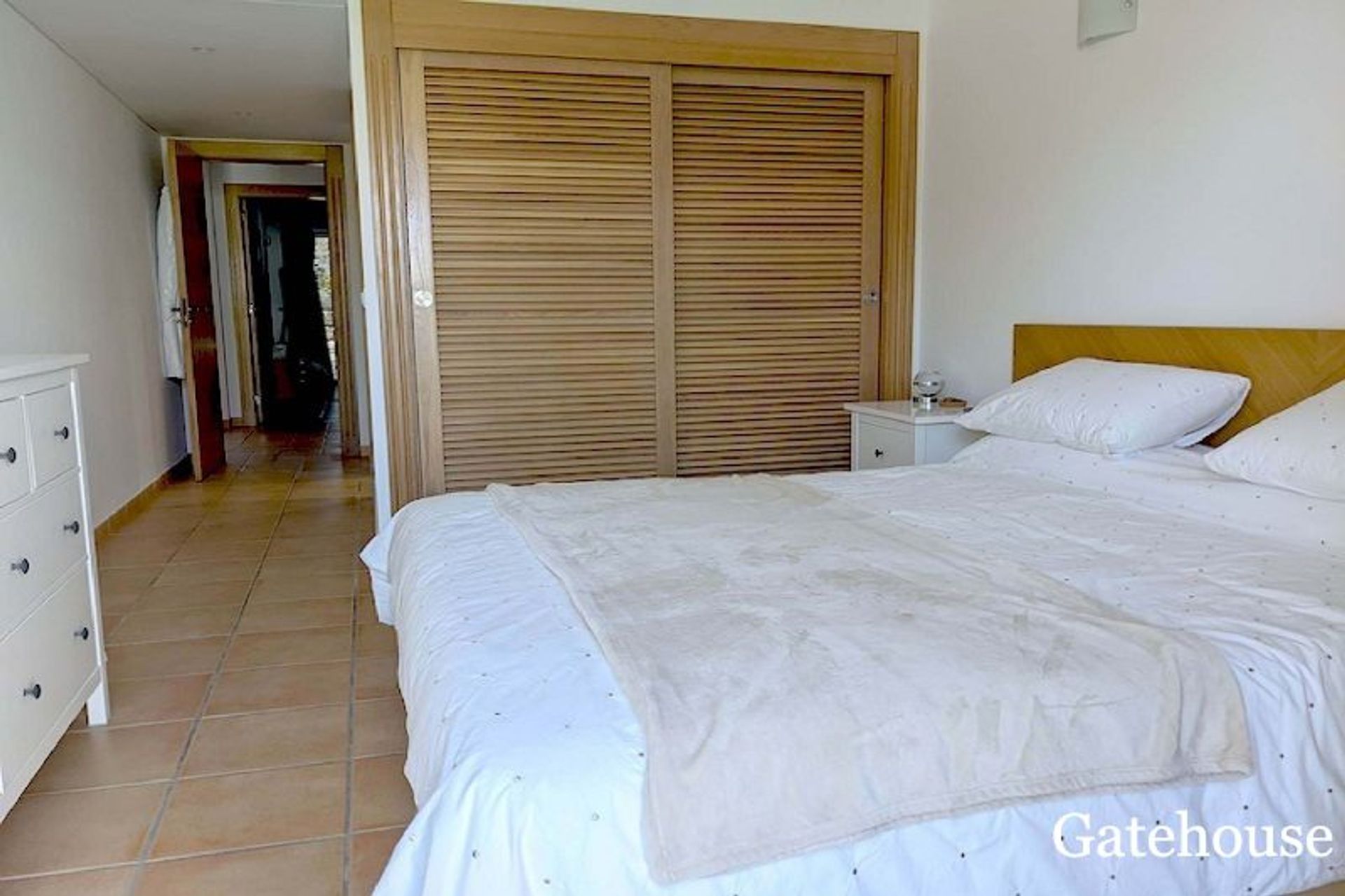 Condominio nel Quarteira, Faro 10834171