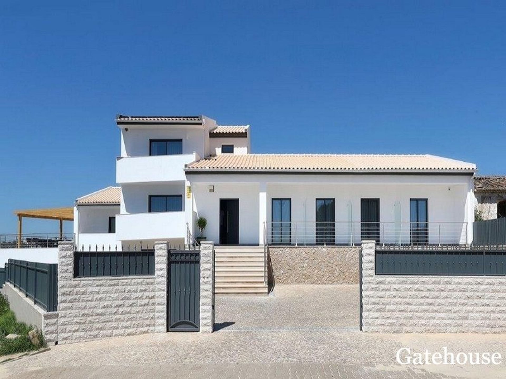 House in Albufeira, Faro District 10834293