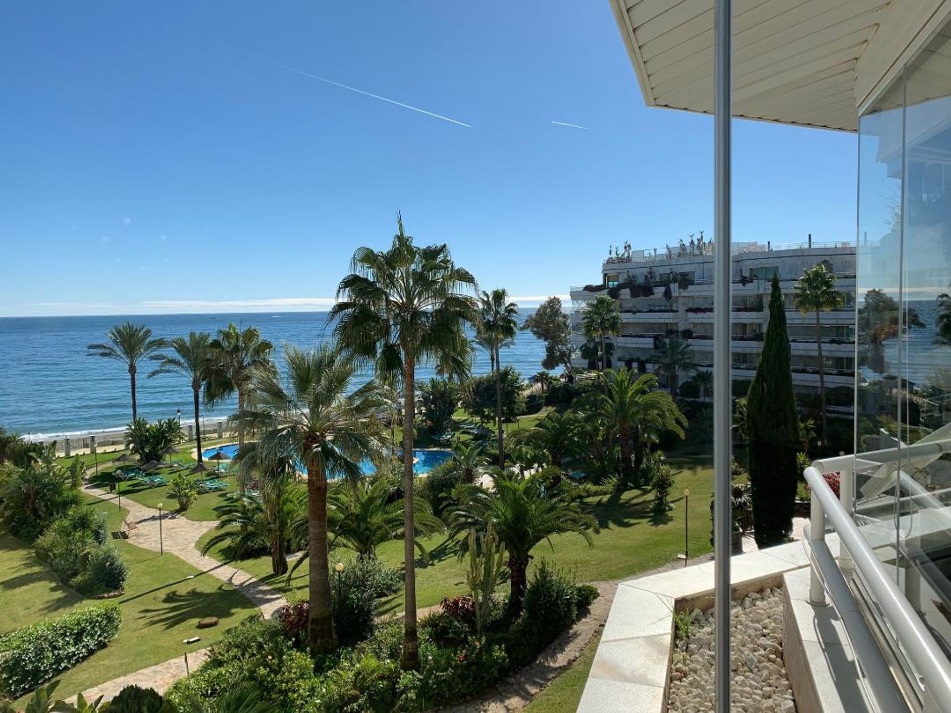 Condominium in Marbella, Andalusië 10834583