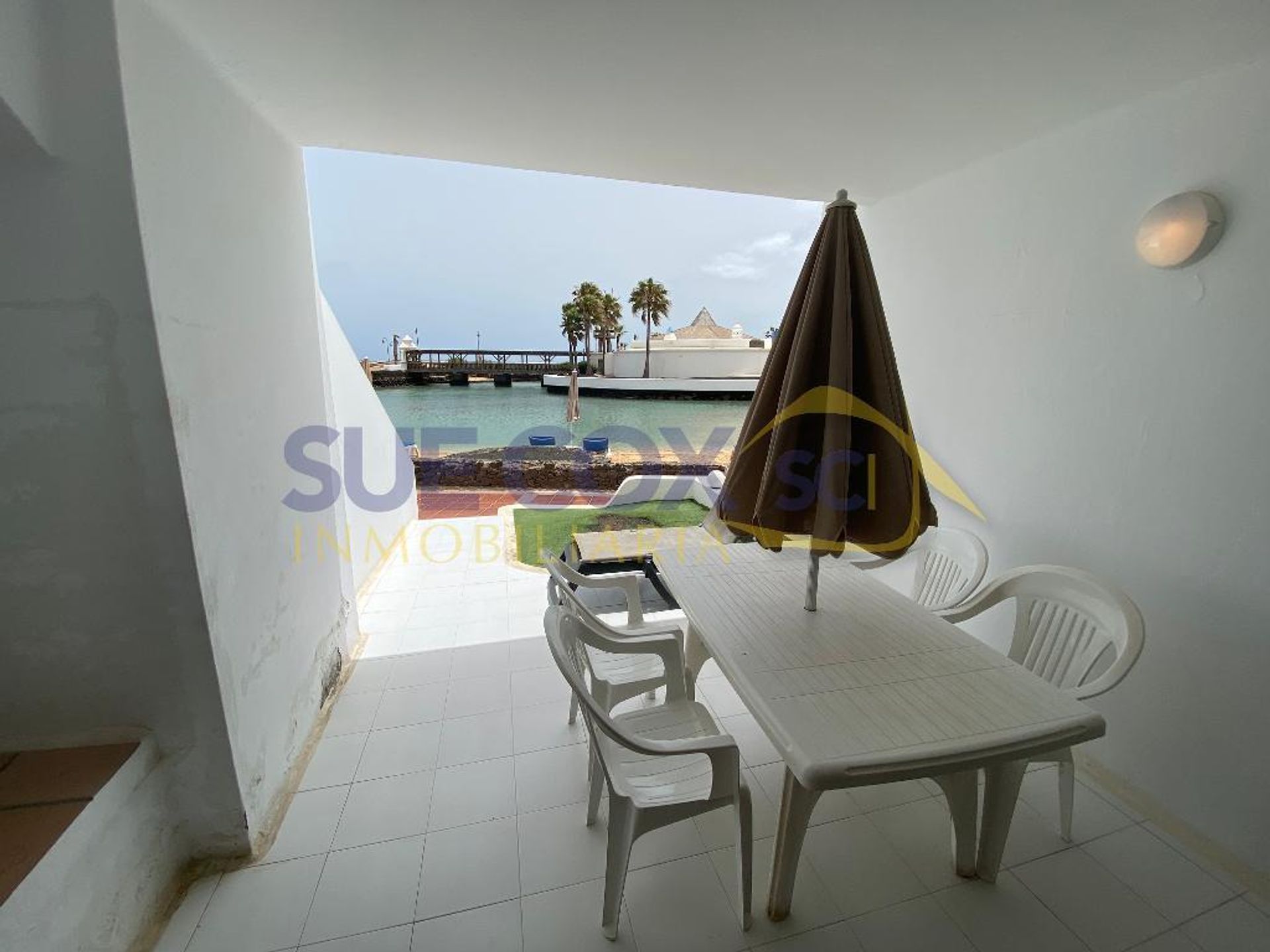 عمارات في Costa Teguise, 18 Avenida de las Islas Canarias 10834635