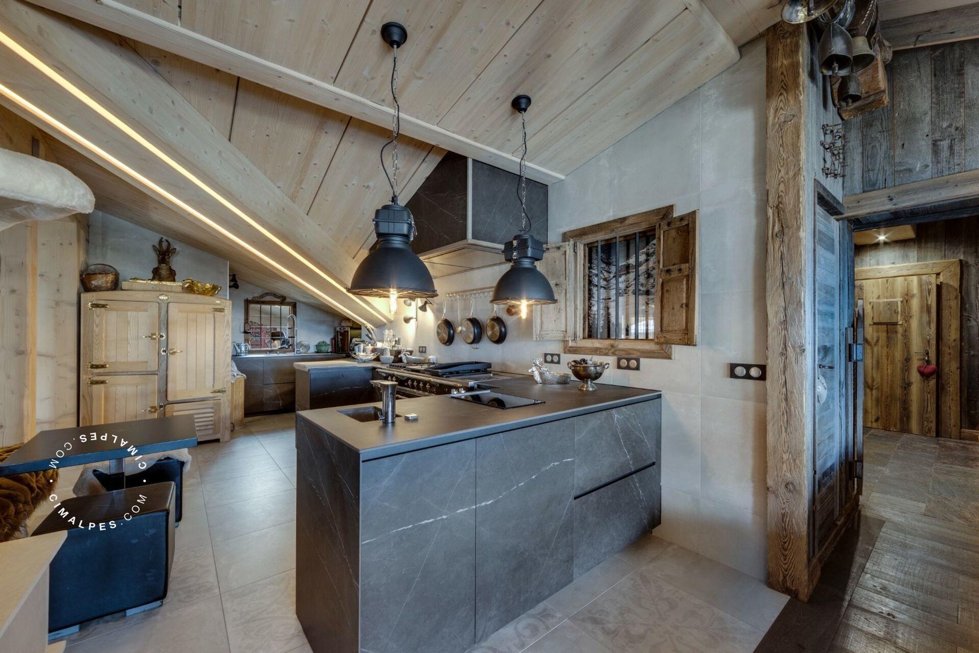 casa en Val-d'Isère, Auvernia-Ródano-Alpes 10834662