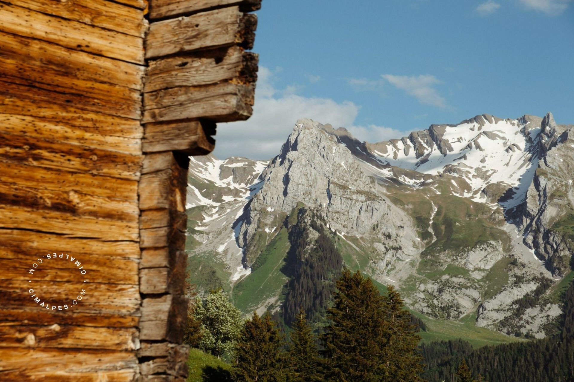 σπίτι σε Le Grand-Bornand, Auvergne-Rhône-Alpes 10834672