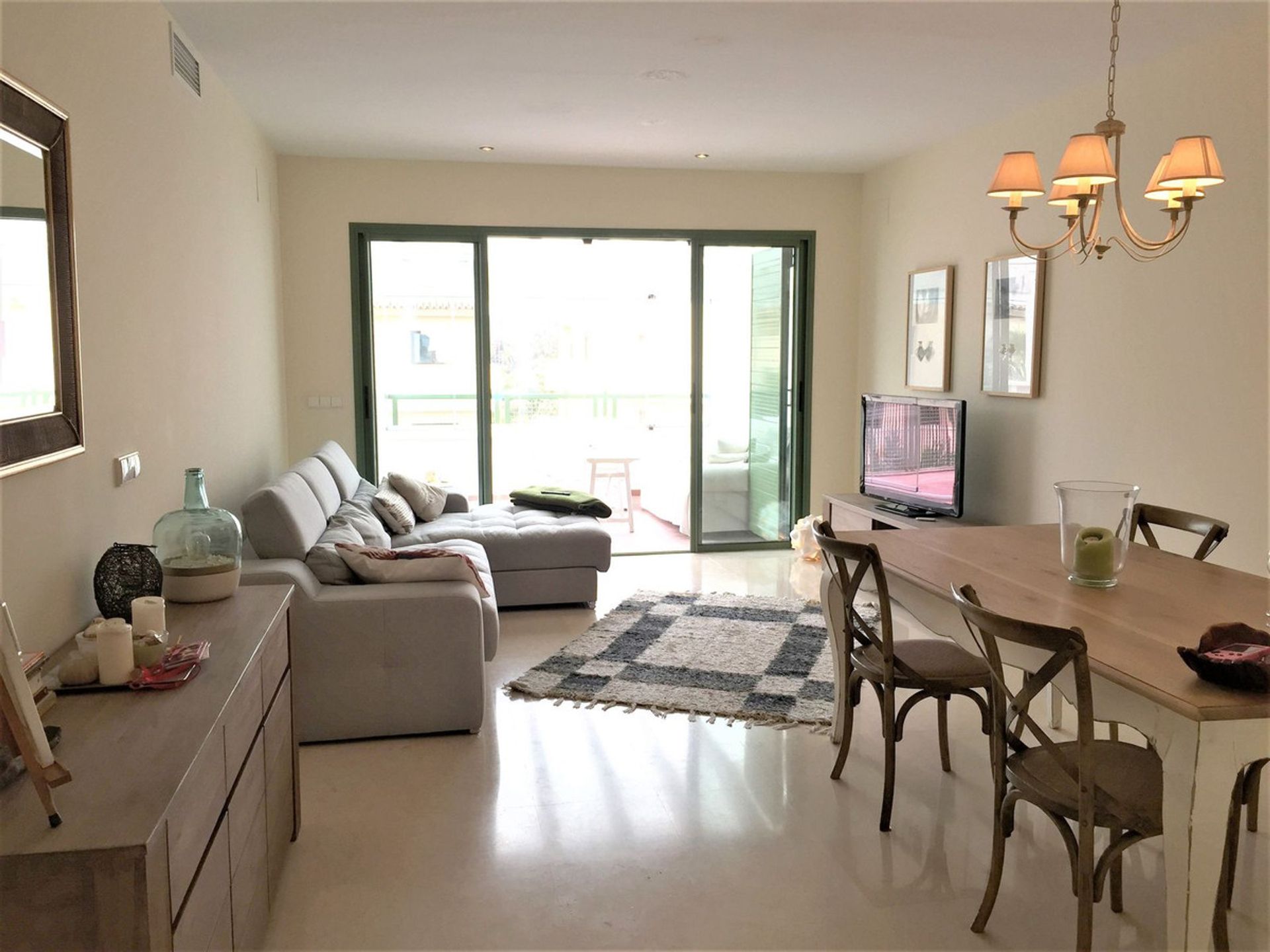 Condominium dans Guadiaro, Andalousie 10834711