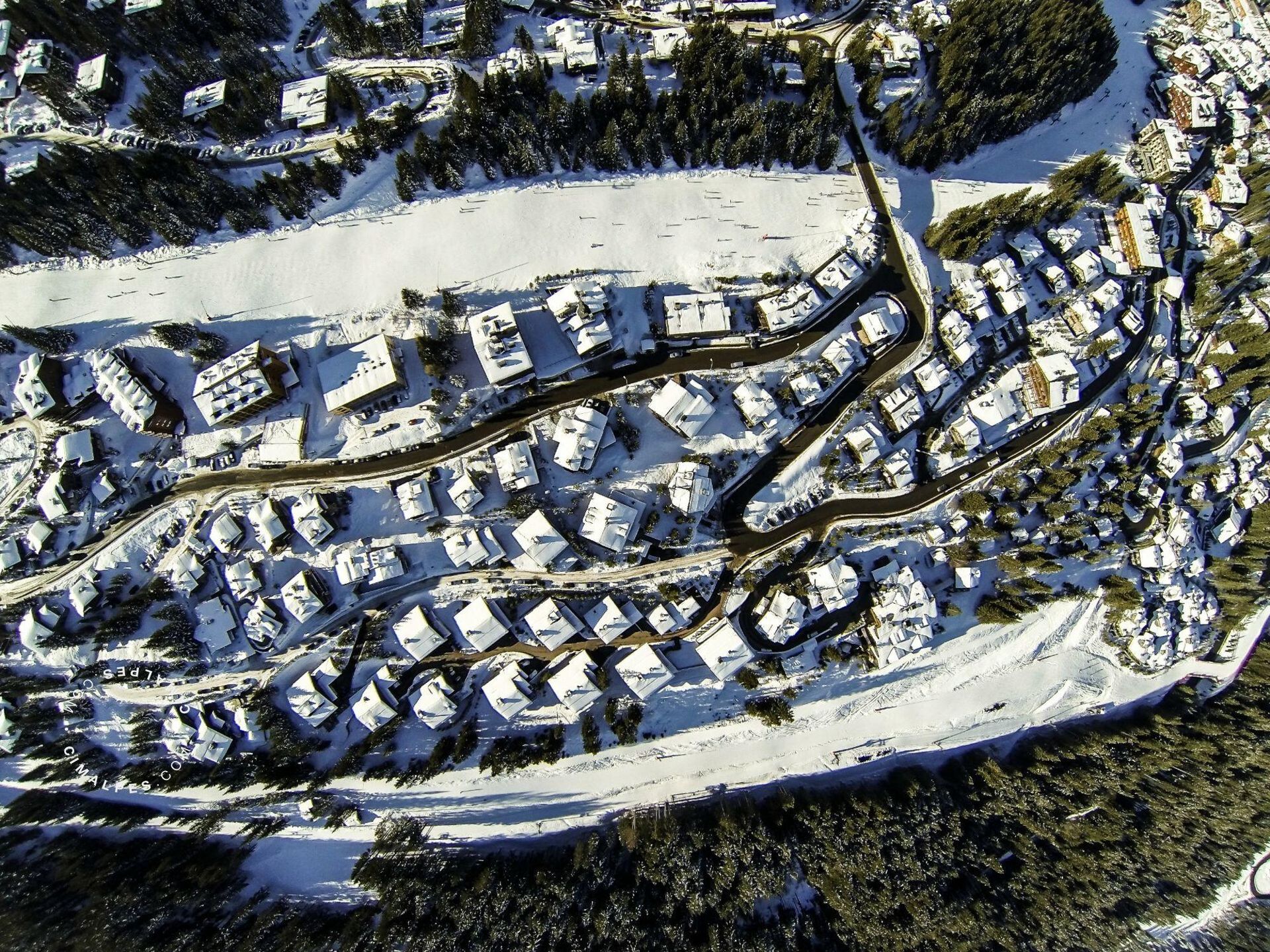 Condominio nel Courchevel, Auvergne-Rhône-Alpes 10834742