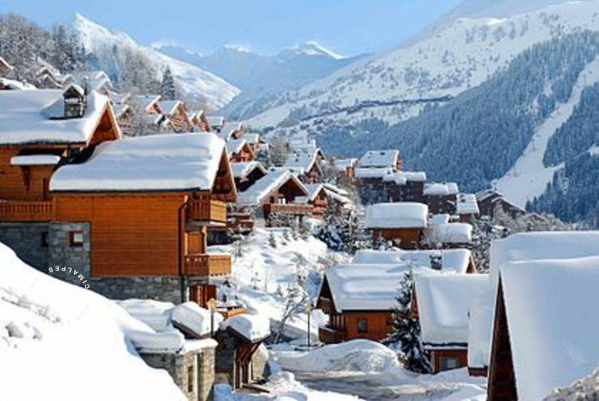 Ejerlejlighed i Les Allues, Auvergne-Rhône-Alpes 10834776