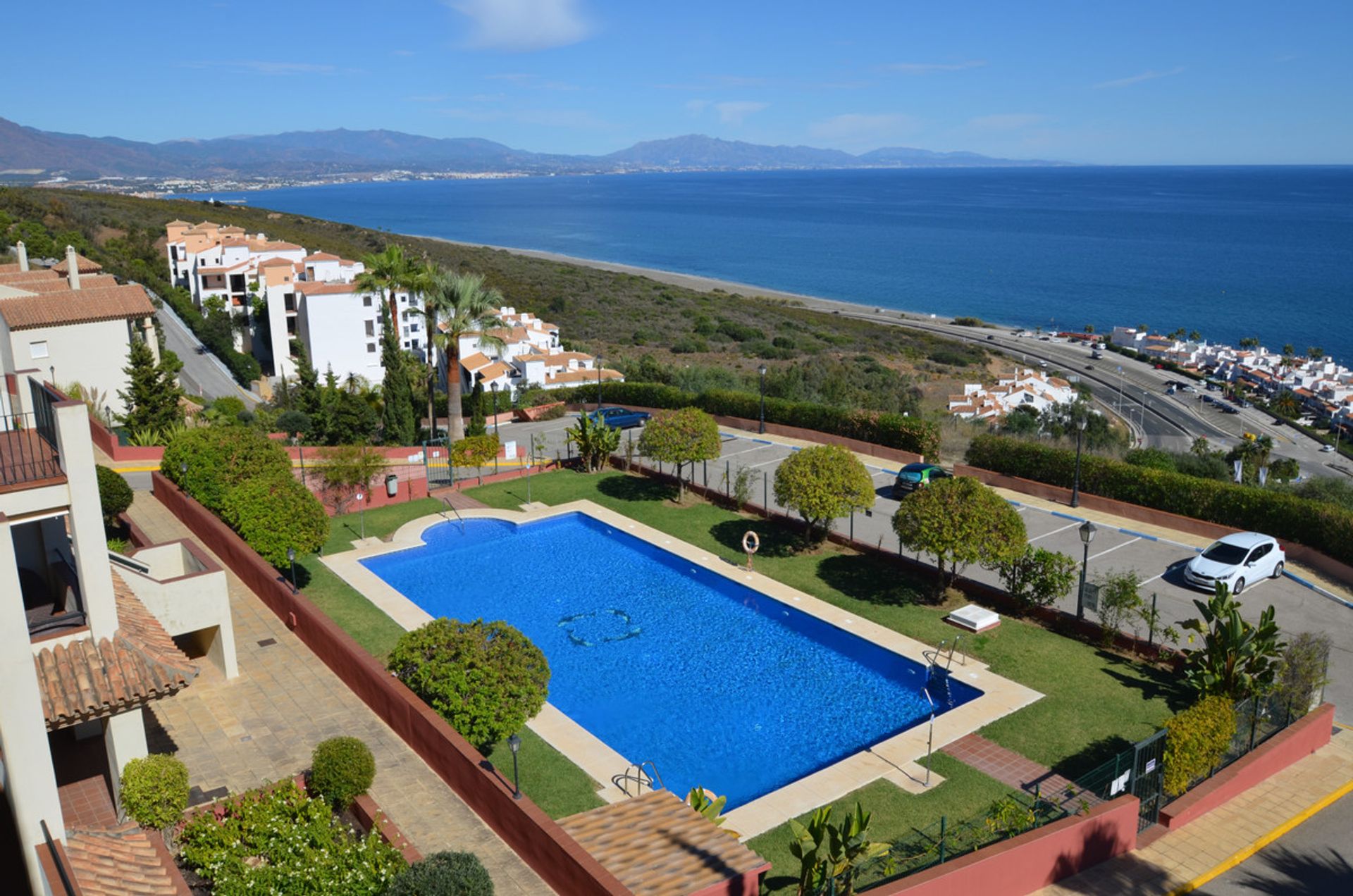 Condominio en Castillo de Sabinillas, Andalucía 10835057