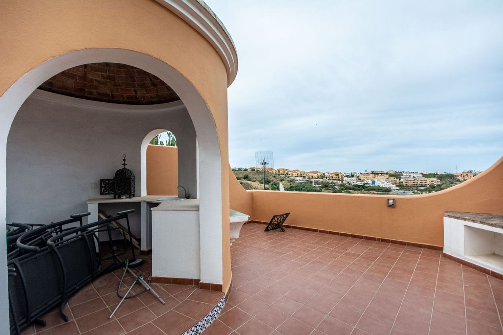 Casa nel Sitio de Calahonda, Andalusia 10835226