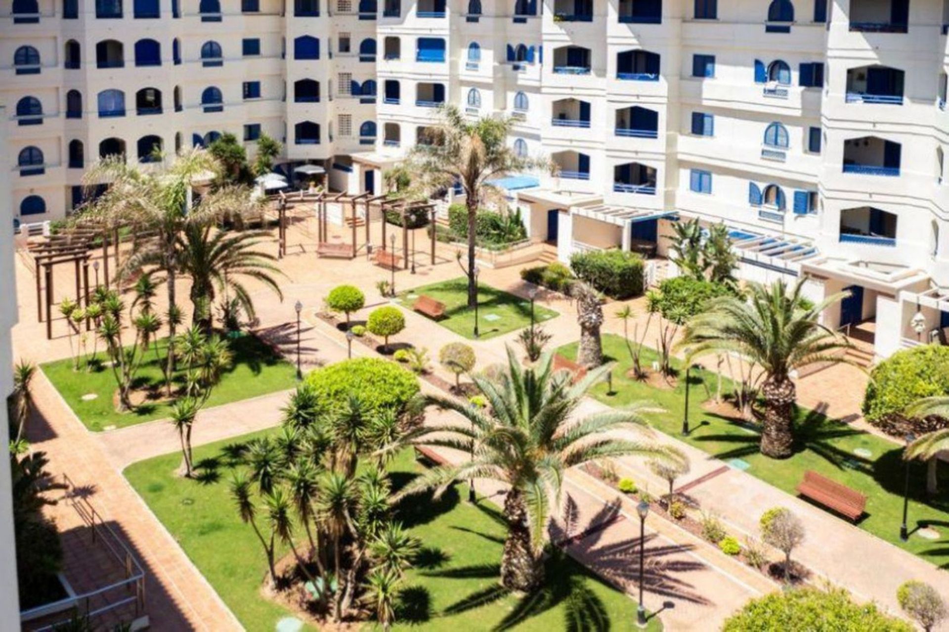 Condominio nel San Luis de Sabinillas, Andalusia 10835257