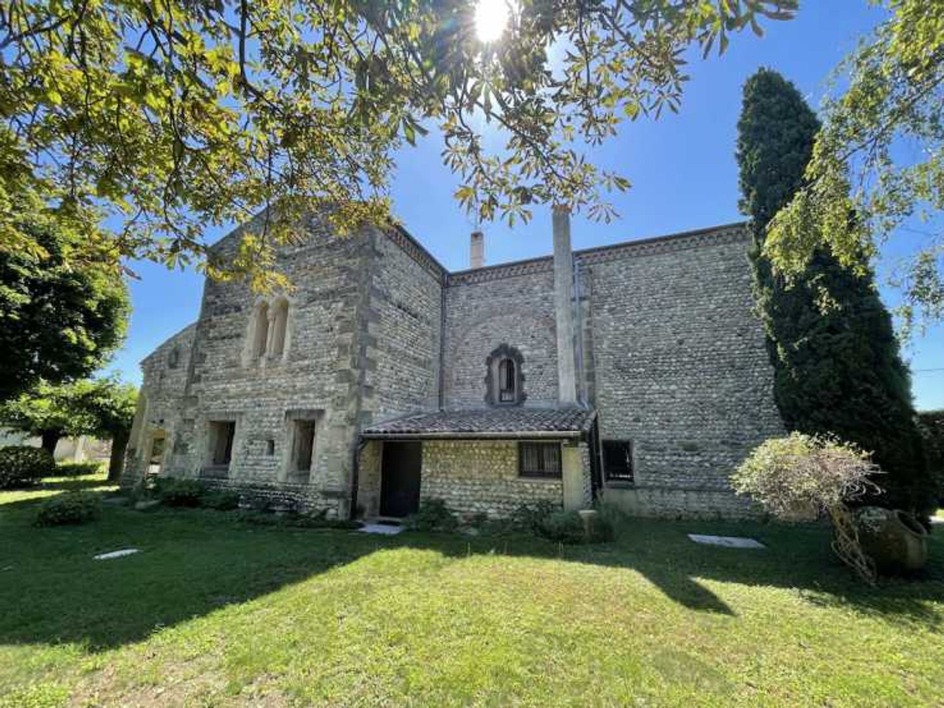 Casa nel Valenza, Alvernia-Rodano-Alpi 10835419