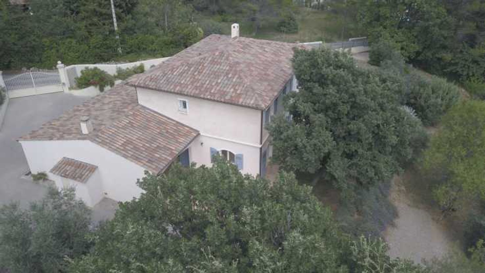 Huis in Draguignan, Provence-Alpes-Côte d'Azur 10835604