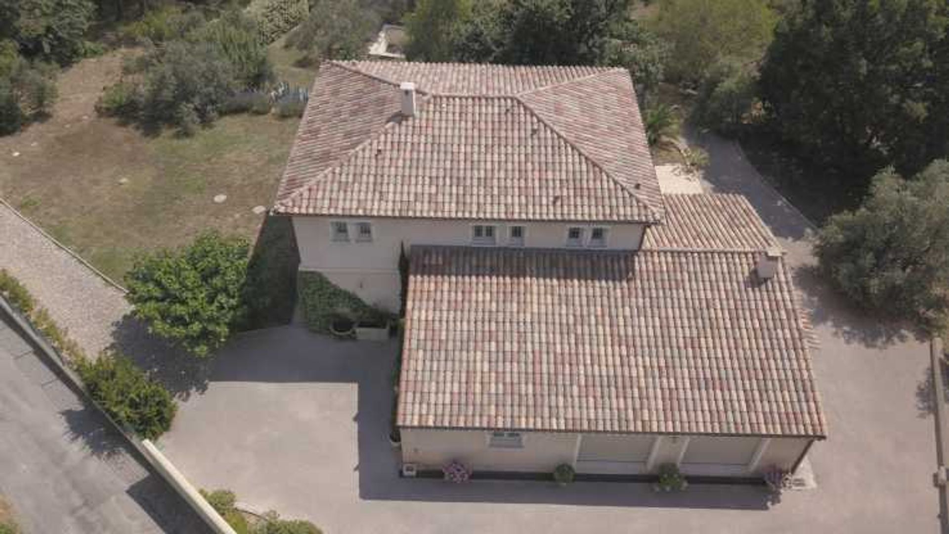 Hus i Draguignan, Provence-Alpes-Côte d'Azur 10835604