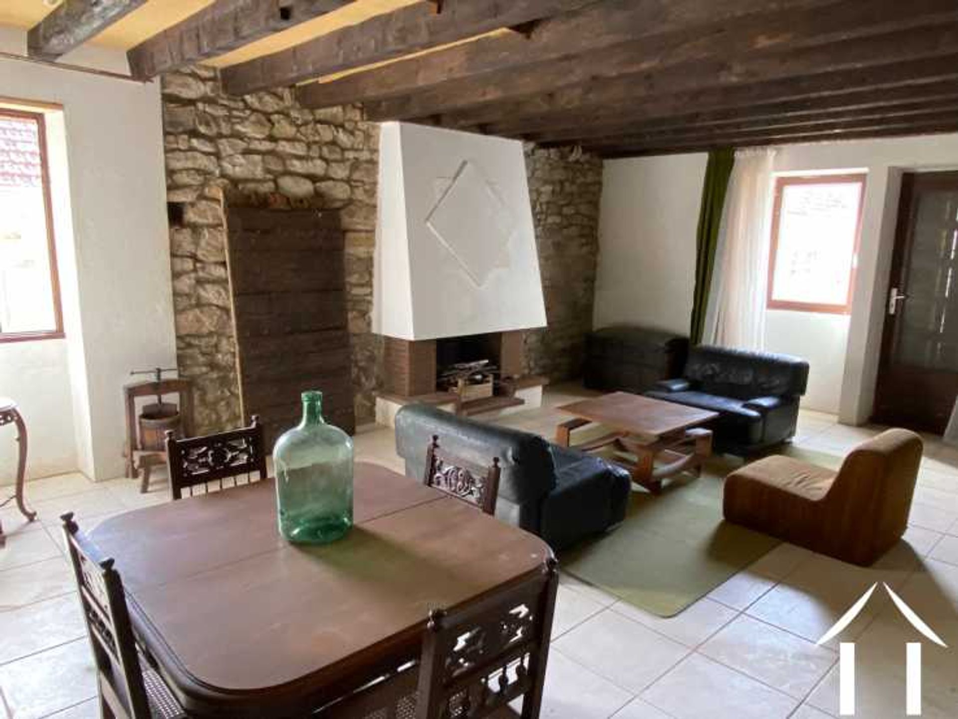 Кондоминиум в Saisy, Bourgogne-Franche-Comté 10835637