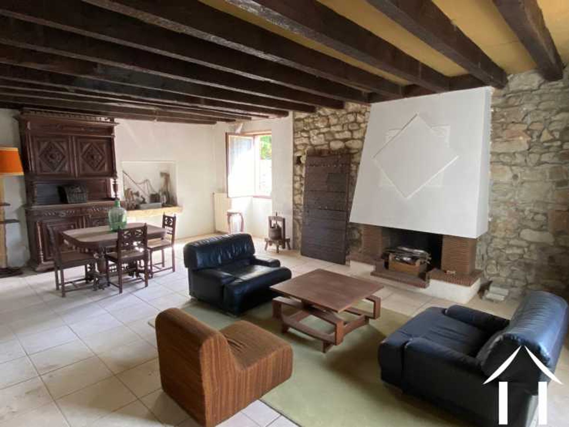 Кондоминиум в Saisy, Bourgogne-Franche-Comté 10835637