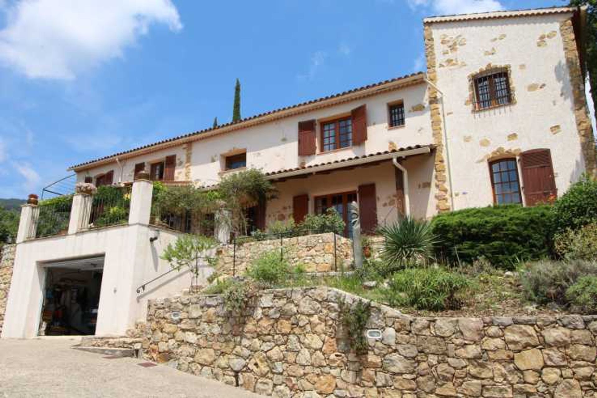 rumah dalam Seillans, Provence-Alpes-Côte d'Azur 10835765