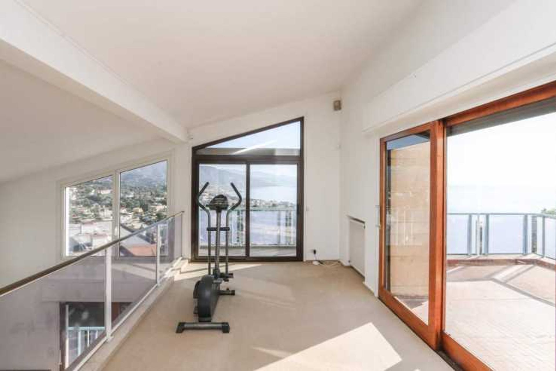 Hus i Roquebrune-Cap-Martin, Provence-Alpes-Côte d'Azur 10835807