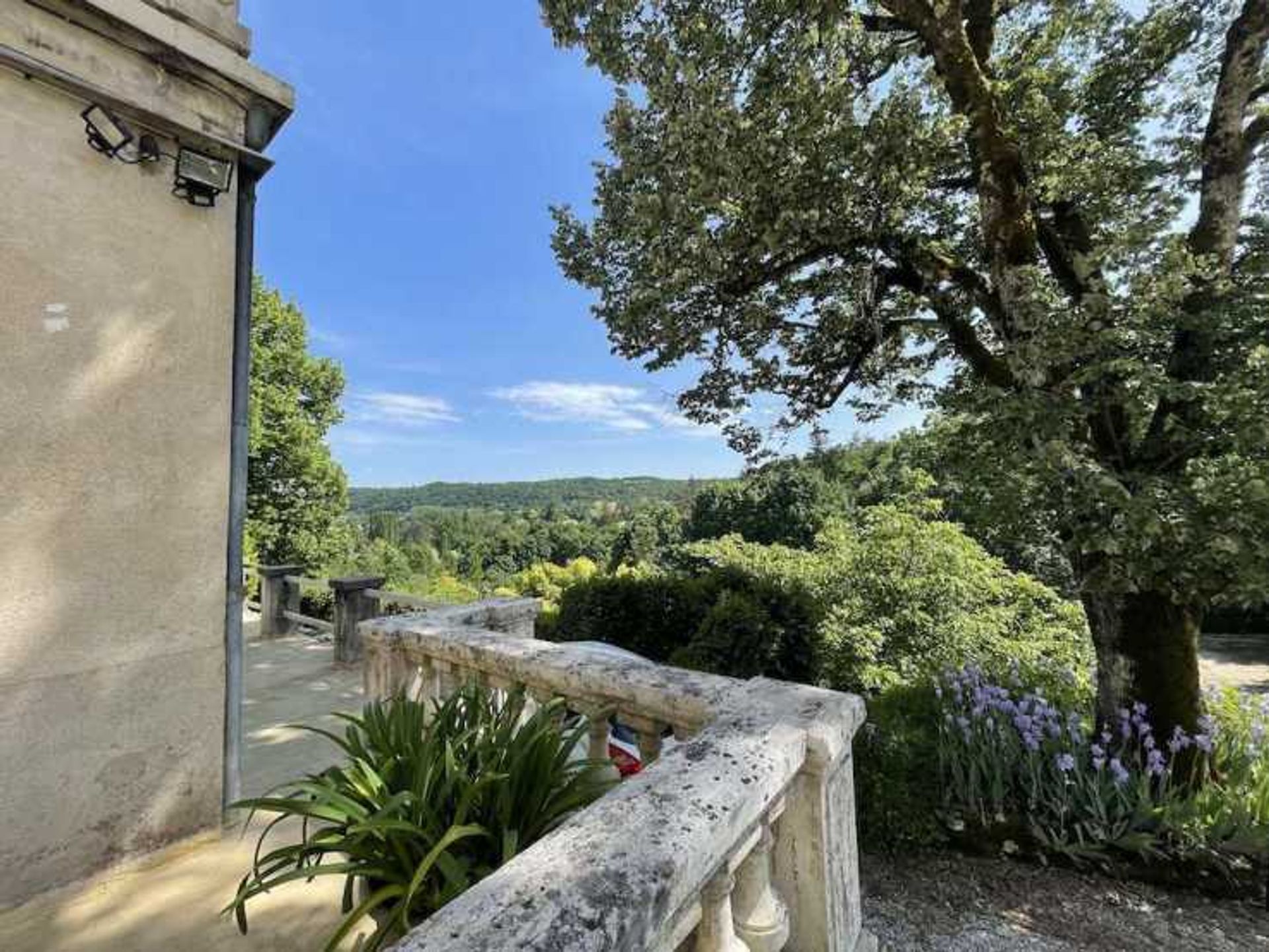 rumah dalam Ceyzérieu, Auvergne-Rhône-Alpes 10835859